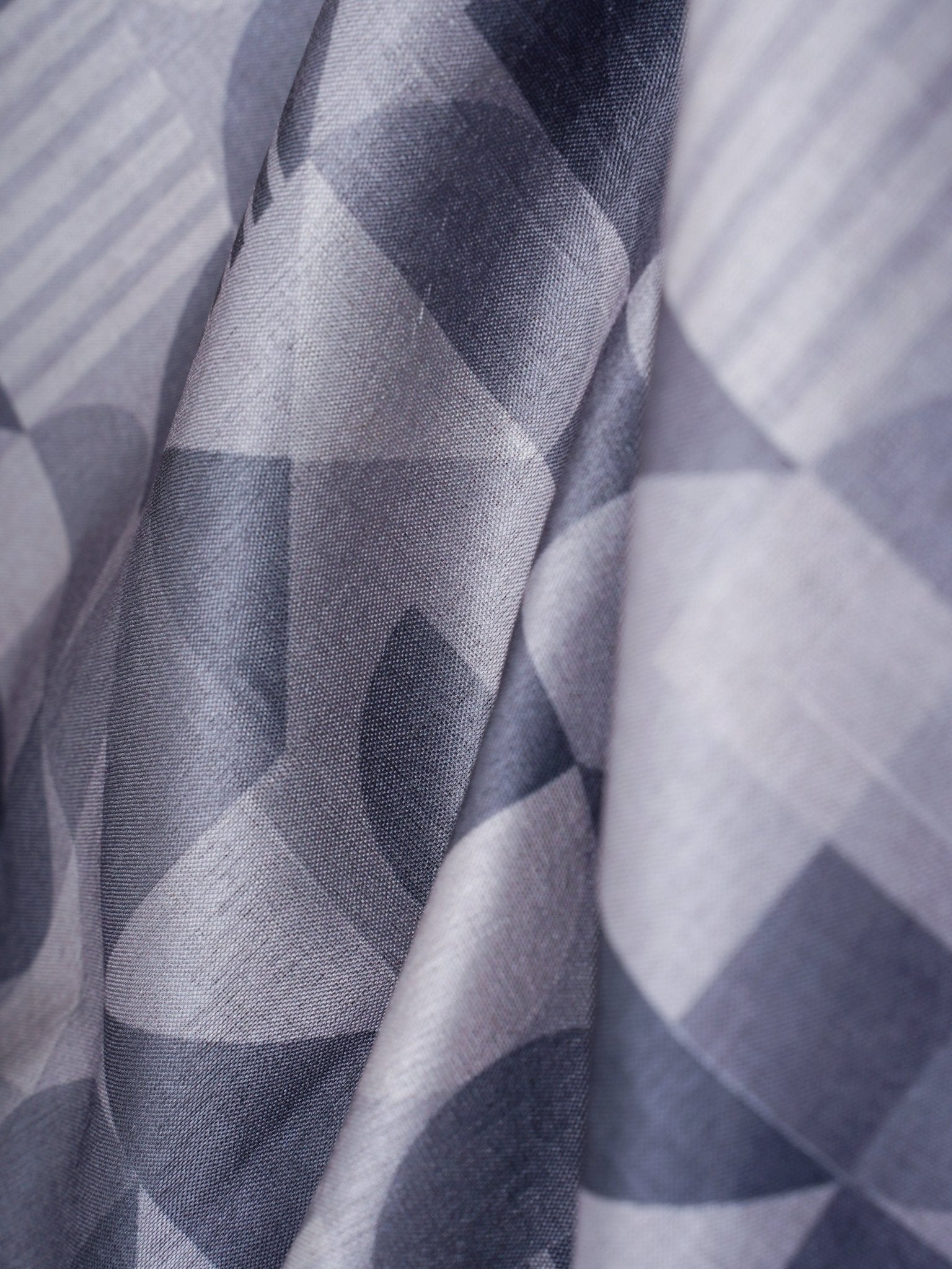 Katan Cream Semi Silk Manoranjitham Weaves - Handloom Store