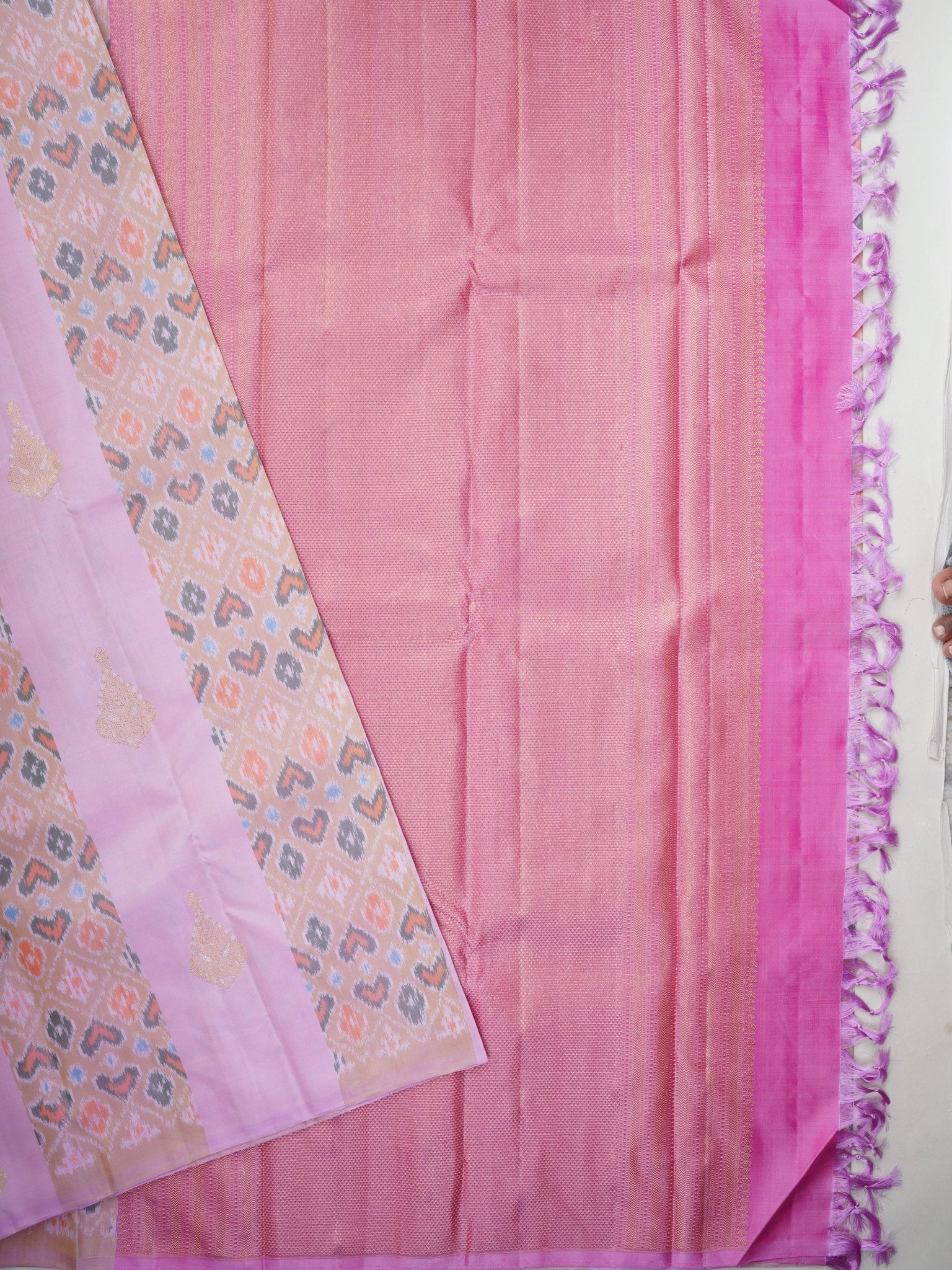Kanchipuram Silk Lavander 100% Pure Silk  Manoranjitham Weaves - Handloom Store