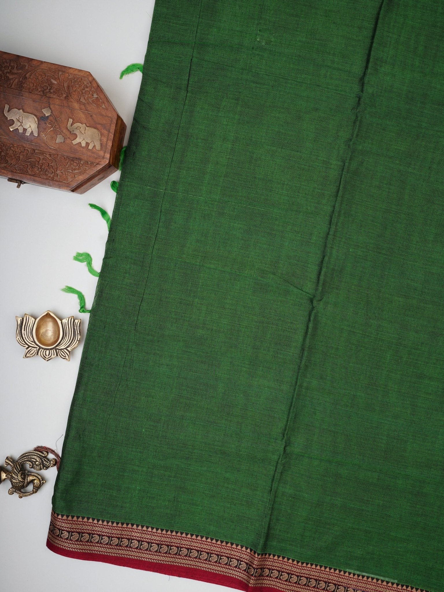 Narayanpet  100% Handspun Cotton - Manoranjitham Weaves - Handloom Store