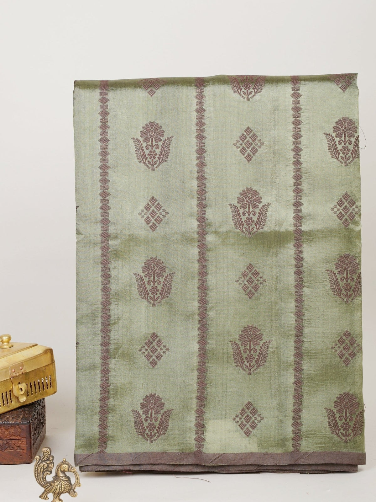 Chiniya Silk Purple 100% Pure Silk  - Manoranjitham Weaves - Handloom Store