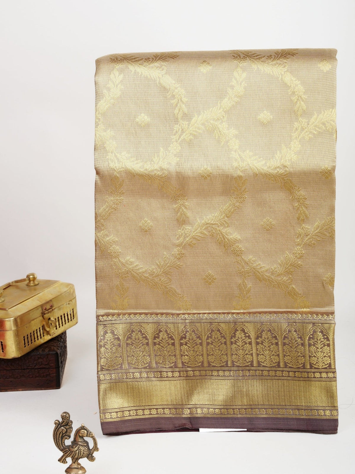 Venkatagiri Silk Beige 100% Pure Silk  Manoranjitham Weaves - Handloom Store