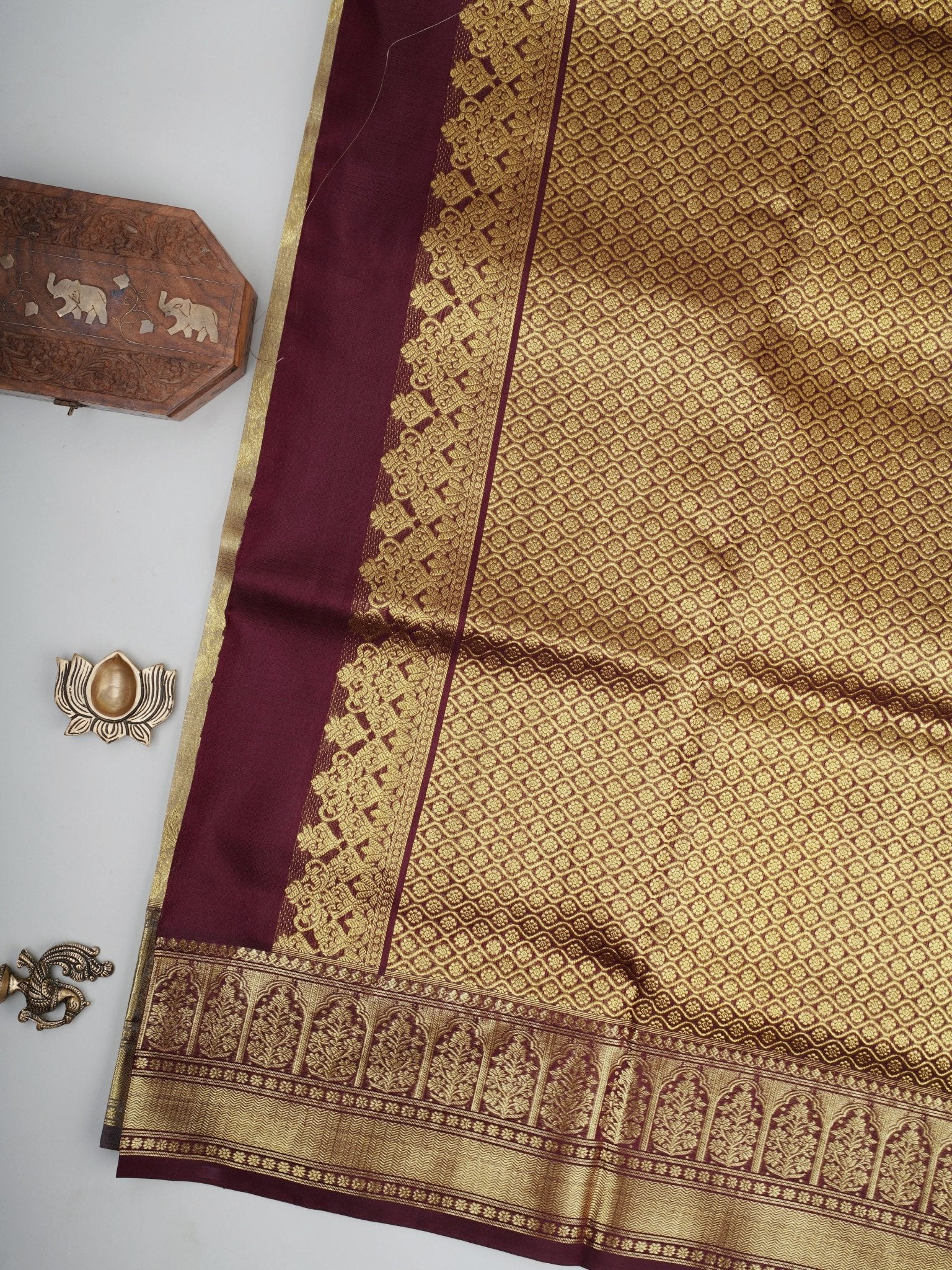 Venkatagiri Silk Beige 100% Pure Silk  Manoranjitham Weaves - Handloom Store