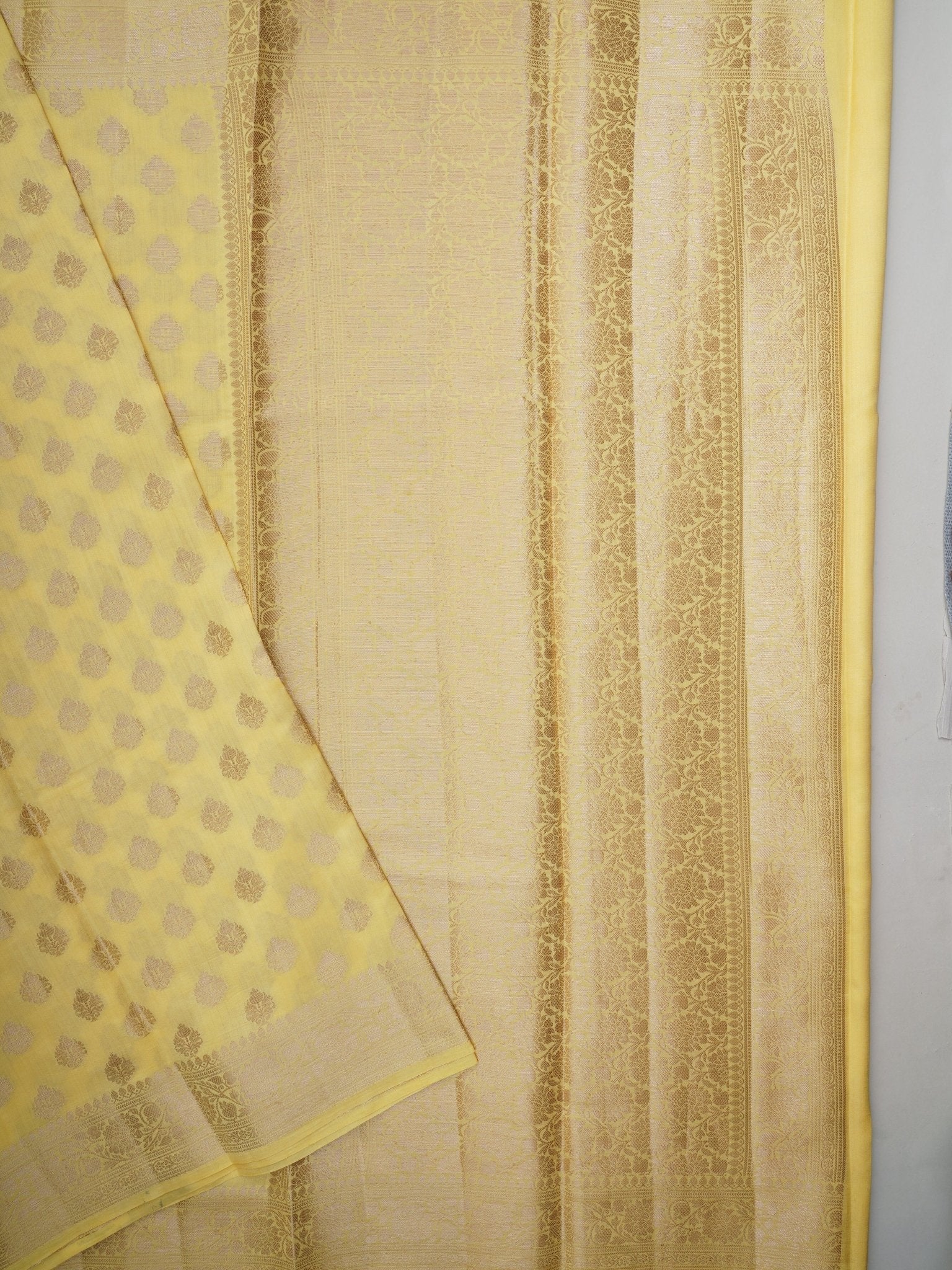 Chiniya Silk Yellow 100% Pure Chiniya Silk  Manoranjitham Weaves - Handloom Store