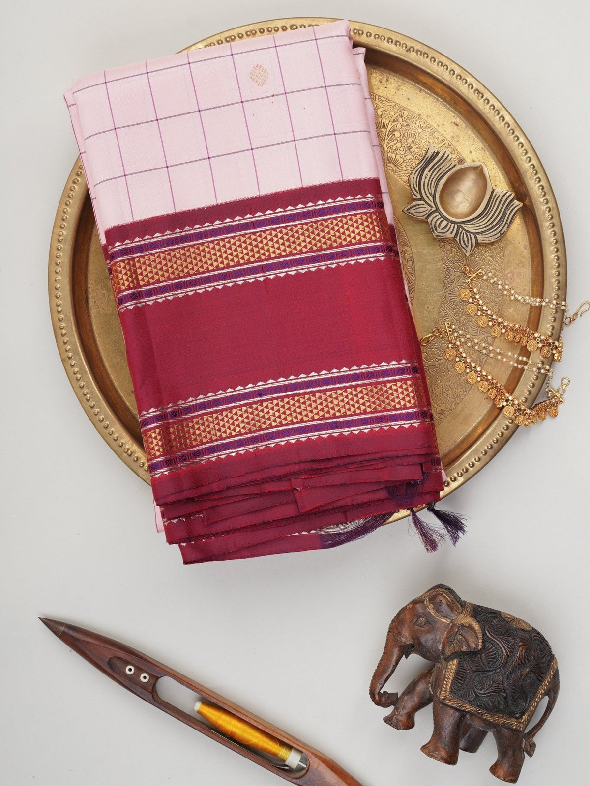 Kanchipuram Silk Pink 100% Pure Silk  Manoranjitham Weaves - Handloom Store