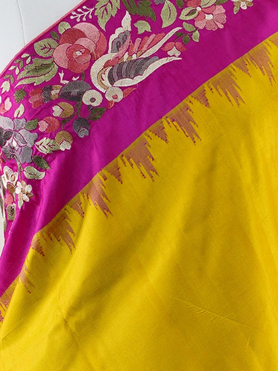 Gadwal Silk Yellow 100% Pure Silk  - Manoranjitham Weaves - Handloom Store
