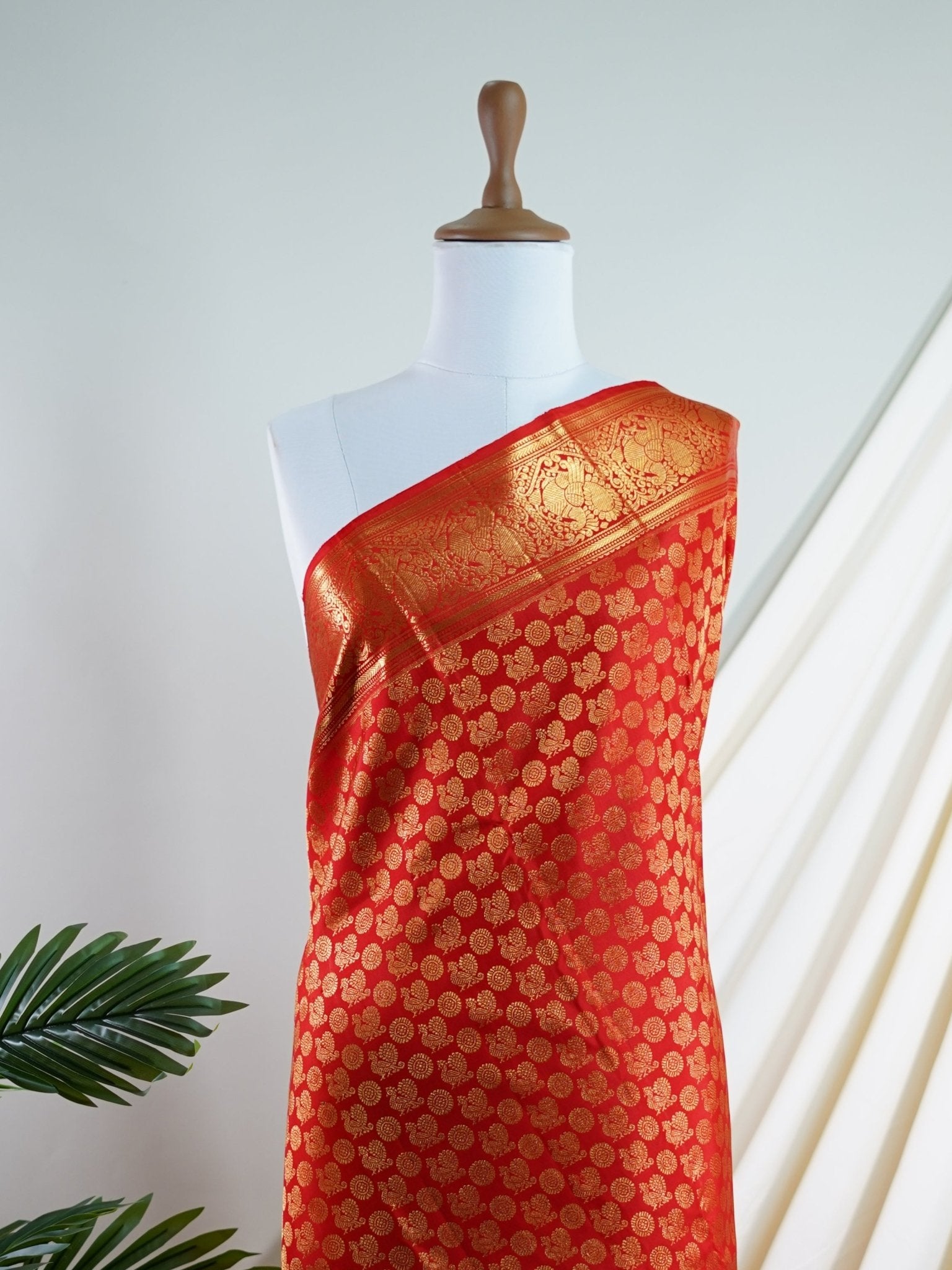 Kanchipuram Silk Red 100% Pure Silk  - Manoranjitham Weaves - Handloom Store