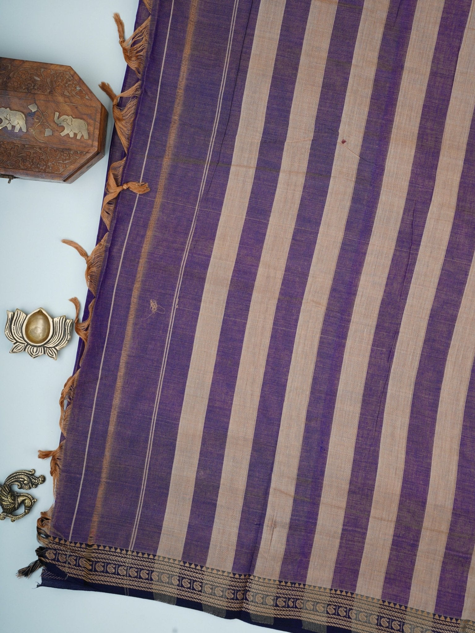 Narayanpet  100% Handspun Cotton - Manoranjitham Weaves - Handloom Store