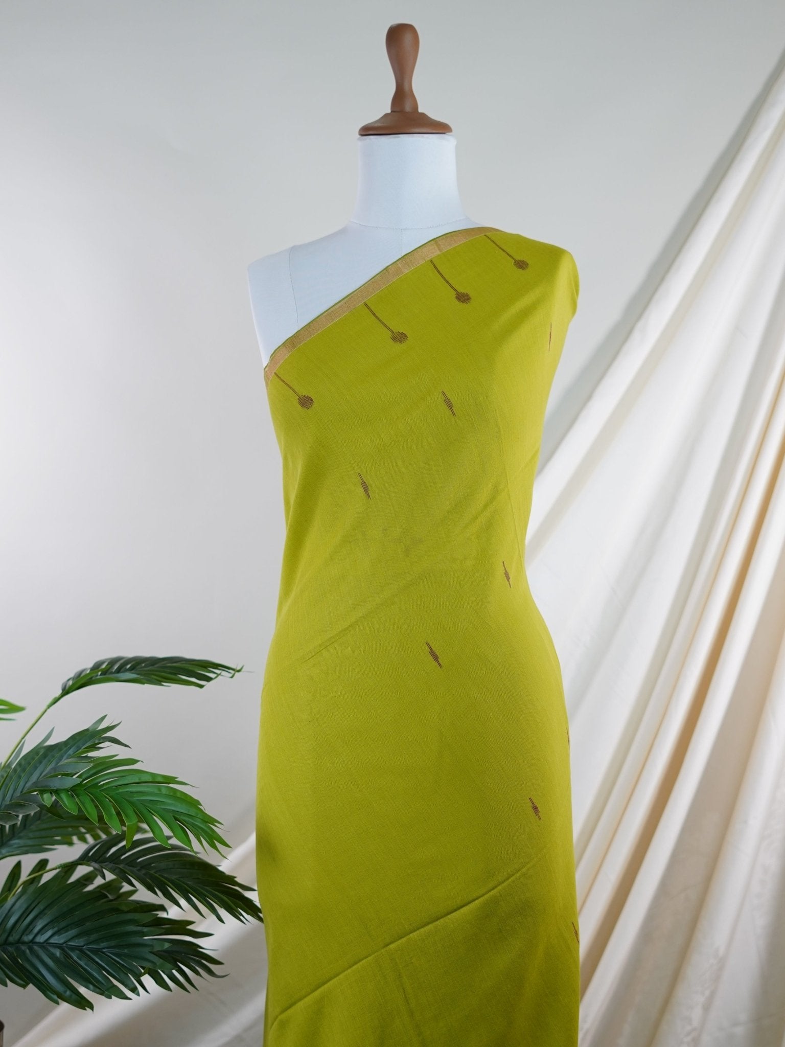 Cotton Green 100% Pure Cotton - Manoranjitham Weaves - Handloom Store