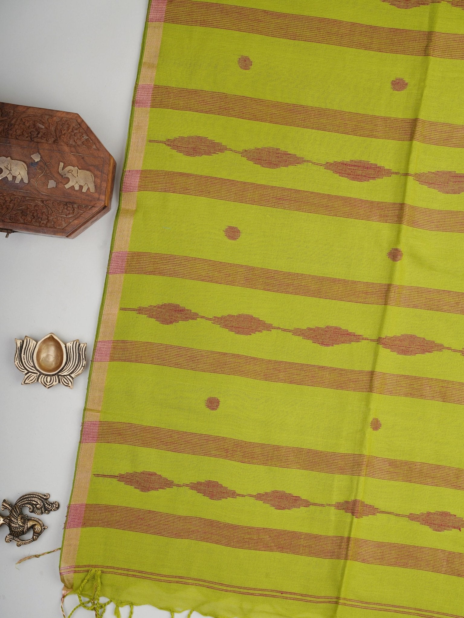 Cotton Green 100% Pure Cotton Manoranjitham Weaves - Handloom Store
