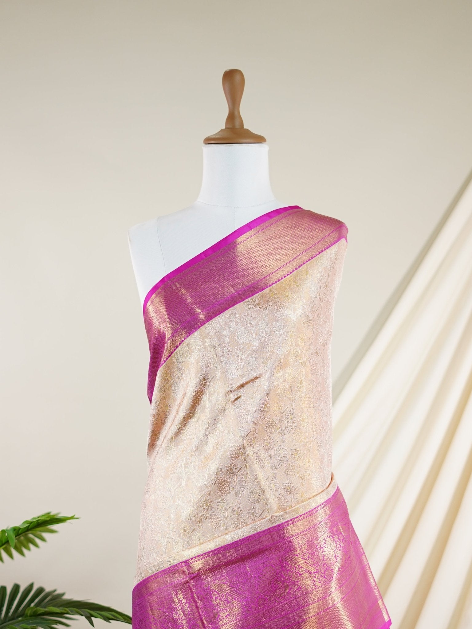 Kanchipuram Silk Light Mauve Peach 100% Pure Silk  - Manoranjitham Weaves - Handloom Store