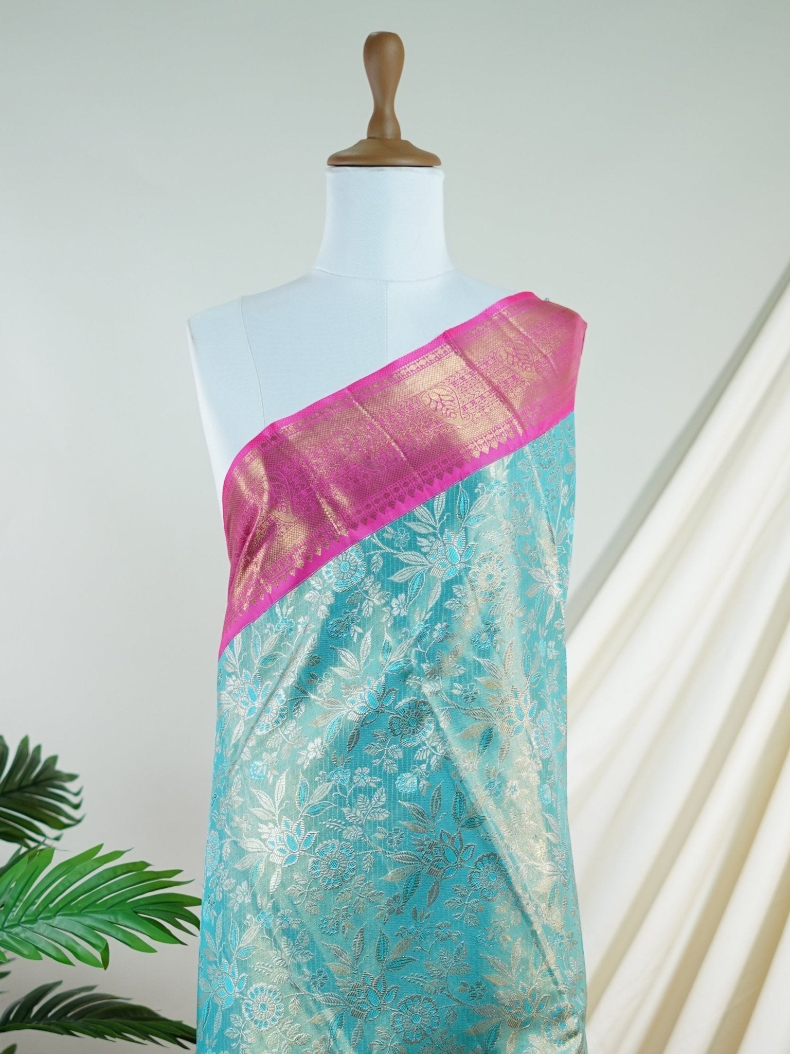 Kanchipuram Silk Turquoise 100% Pure Silk  - Manoranjitham Weaves - Handloom Store