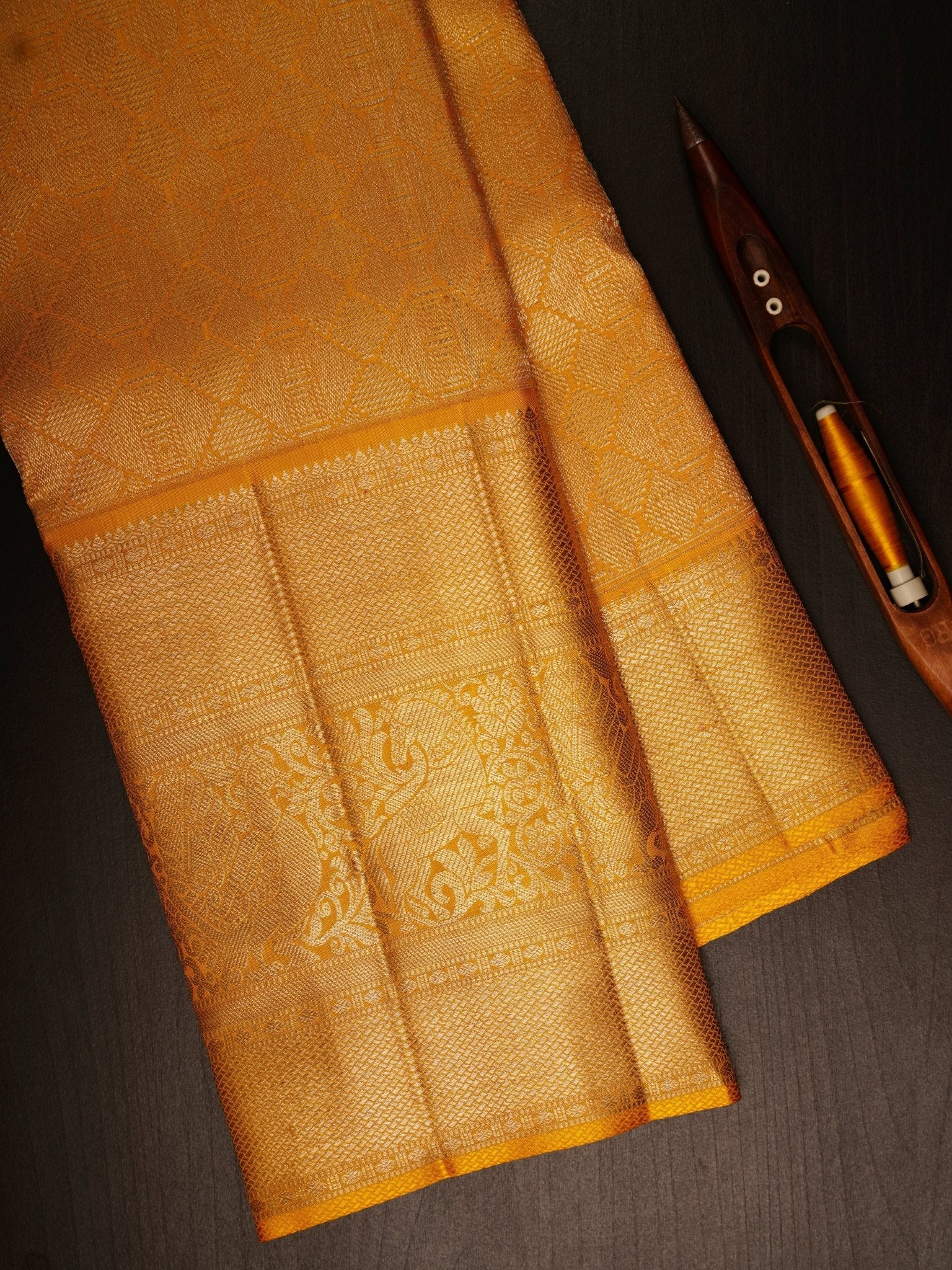 Kanchipuram Silk Yellow  100% Pure Silk  Manoranjitham Weaves - Handloom Store