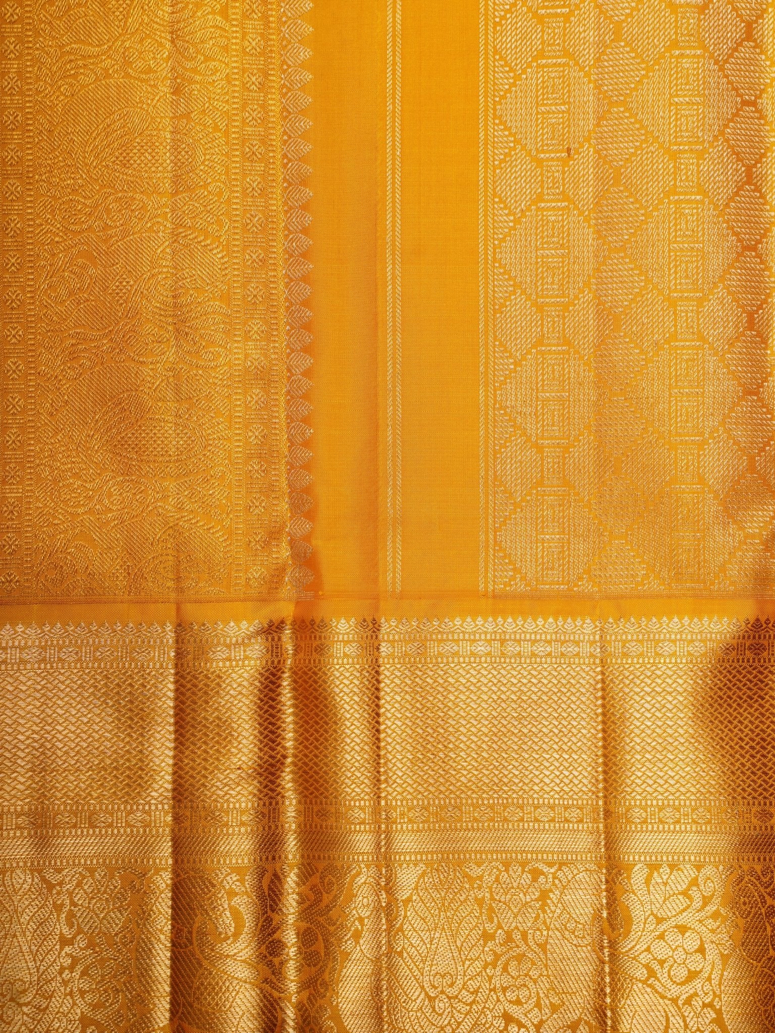 Kanchipuram Silk Yellow  100% Pure Silk  Manoranjitham Weaves - Handloom Store