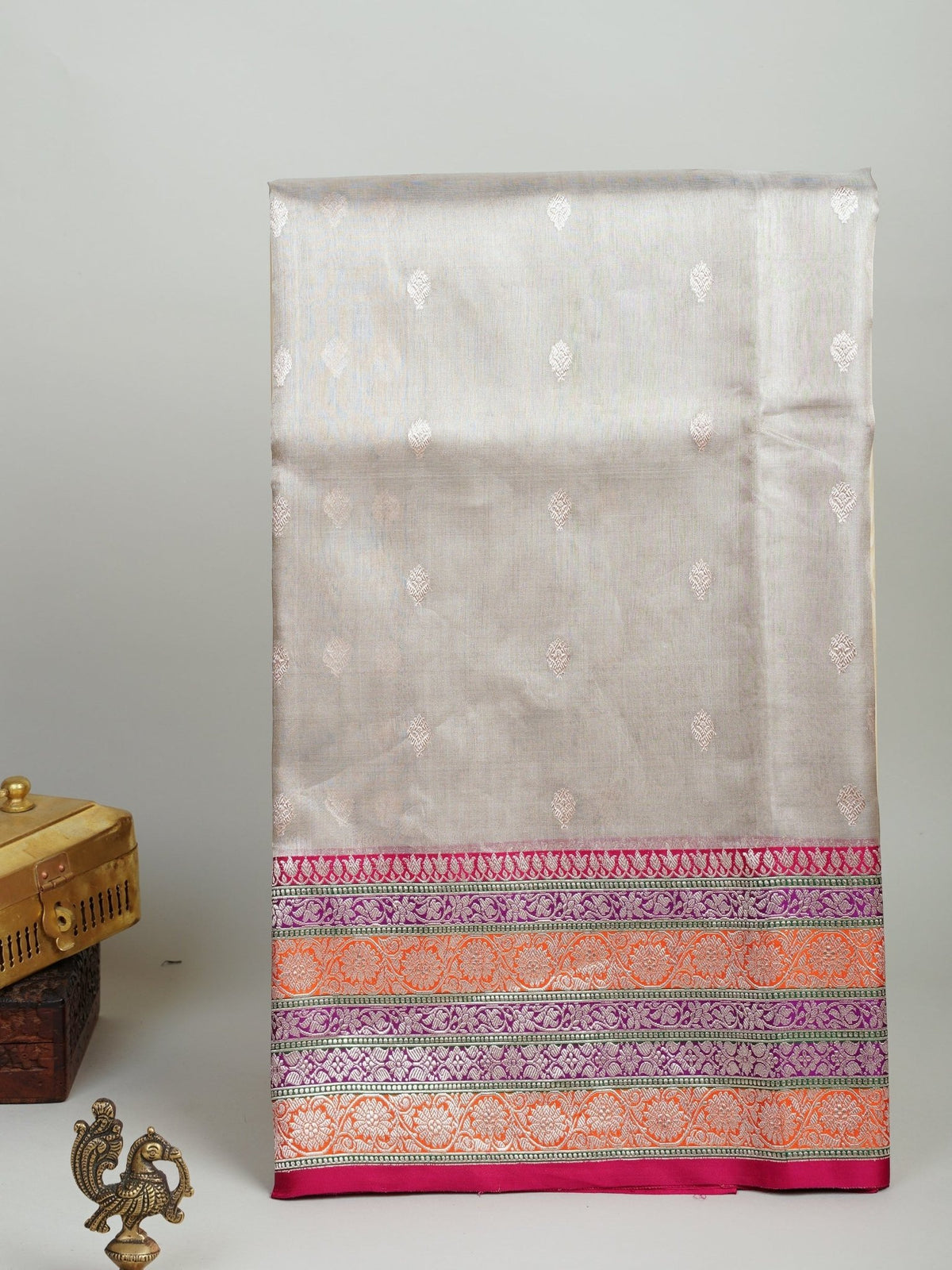 Katan Gold Kora Tissue Manoranjitham Weaves - Handloom Store