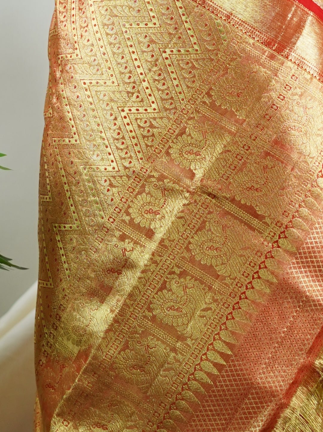 Kanchipuram Silk Peach Red 100% Pure Silk  - Manoranjitham Weaves - Handloom Store