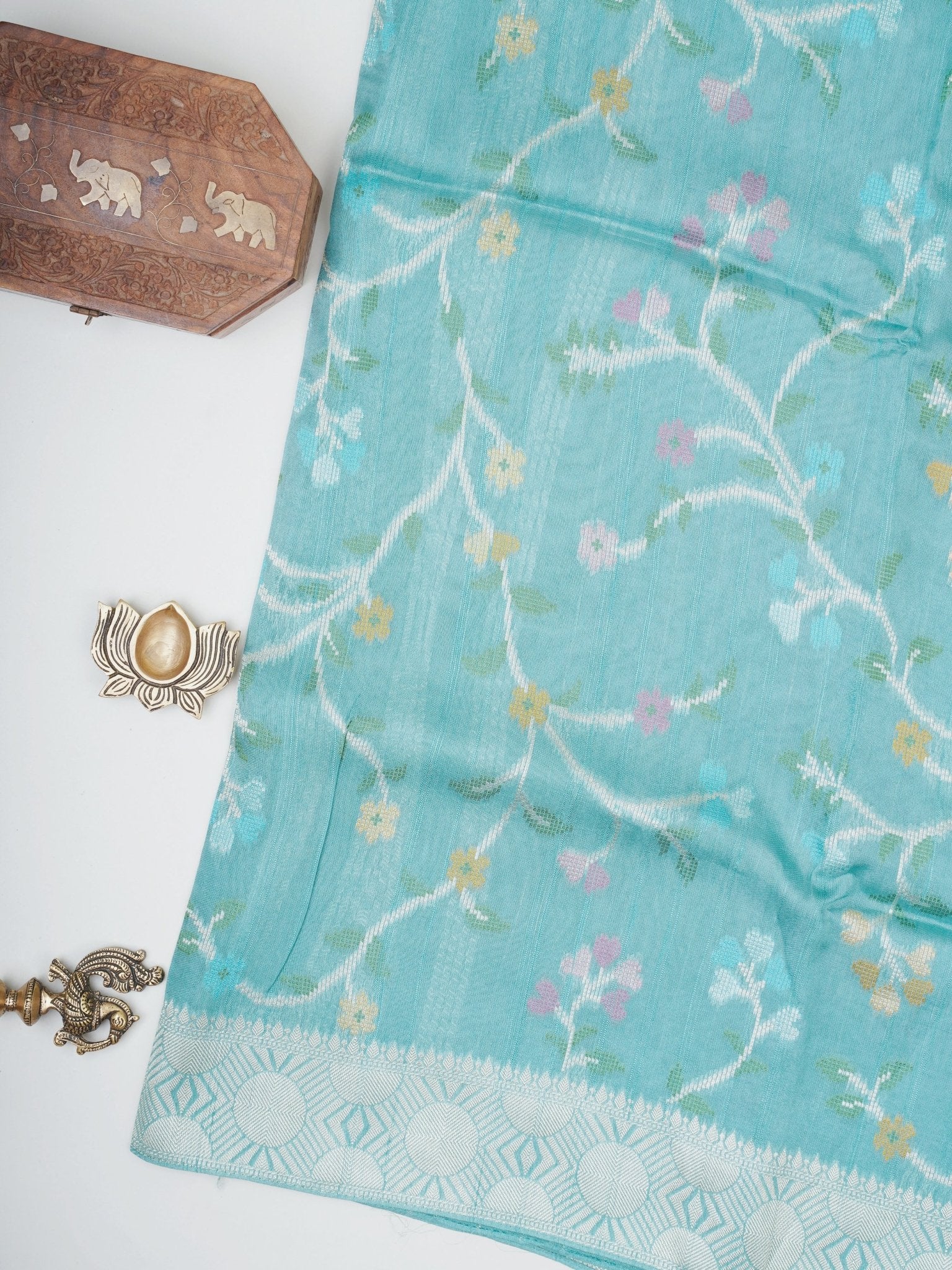 Georgette Green Tussar Georgette - Manoranjitham Weaves - Handloom Store