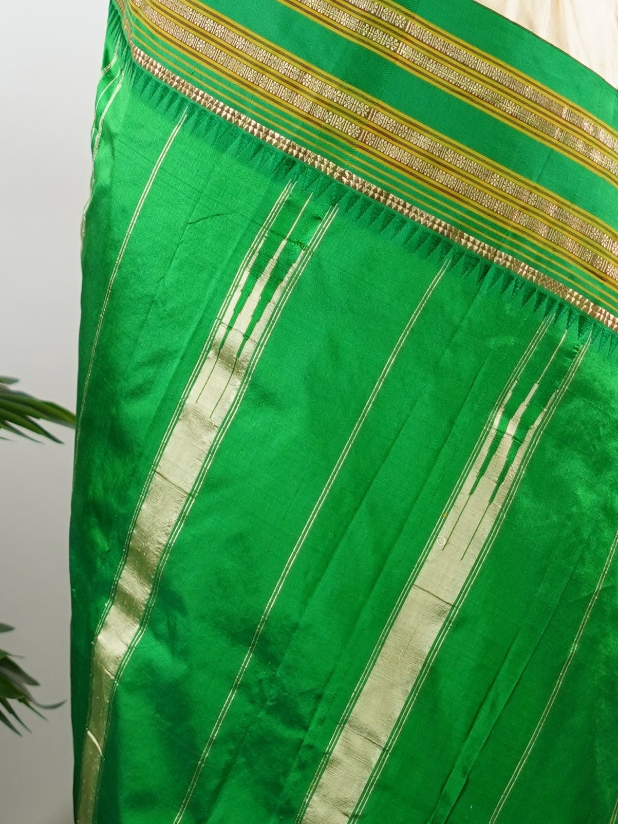 Kamalamba - Manoranjitham