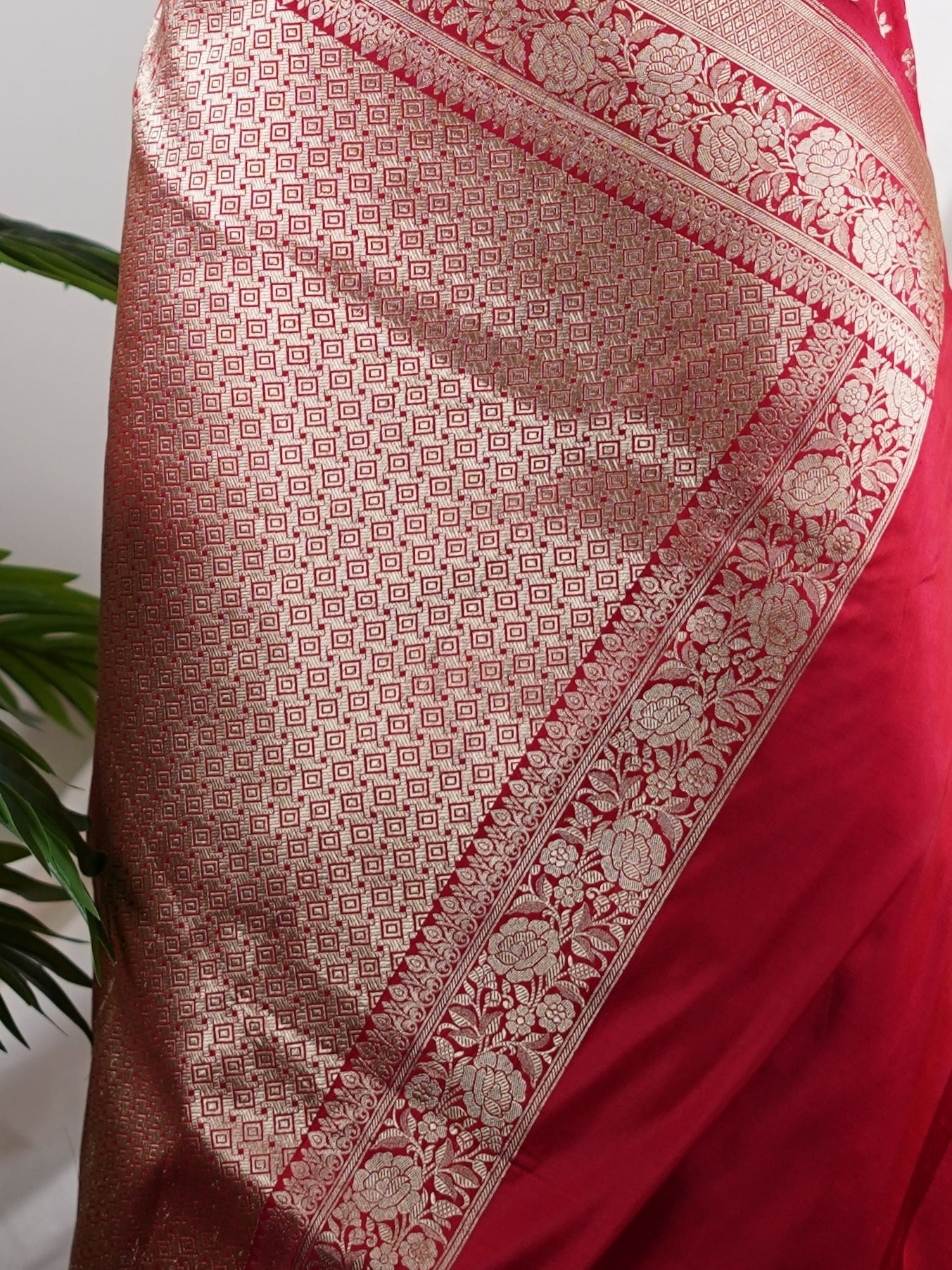 Katan Red 100% Pure Katan Silk - Manoranjitham Weaves - Handloom Store