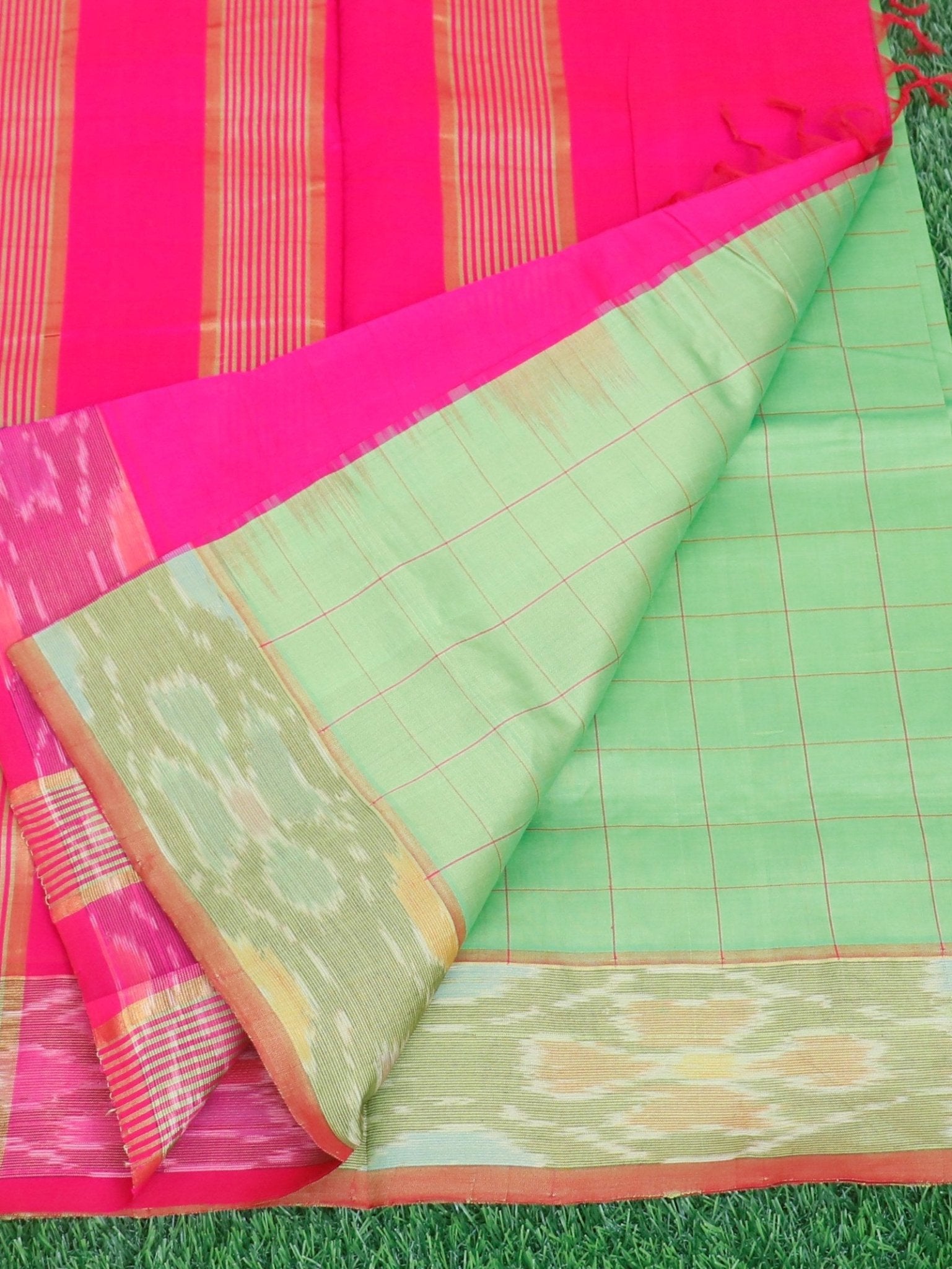 Kanchipuram Silk Cotton Green 100% Pure Silk Cotton  Manoranjitham Weaves - Handloom Store