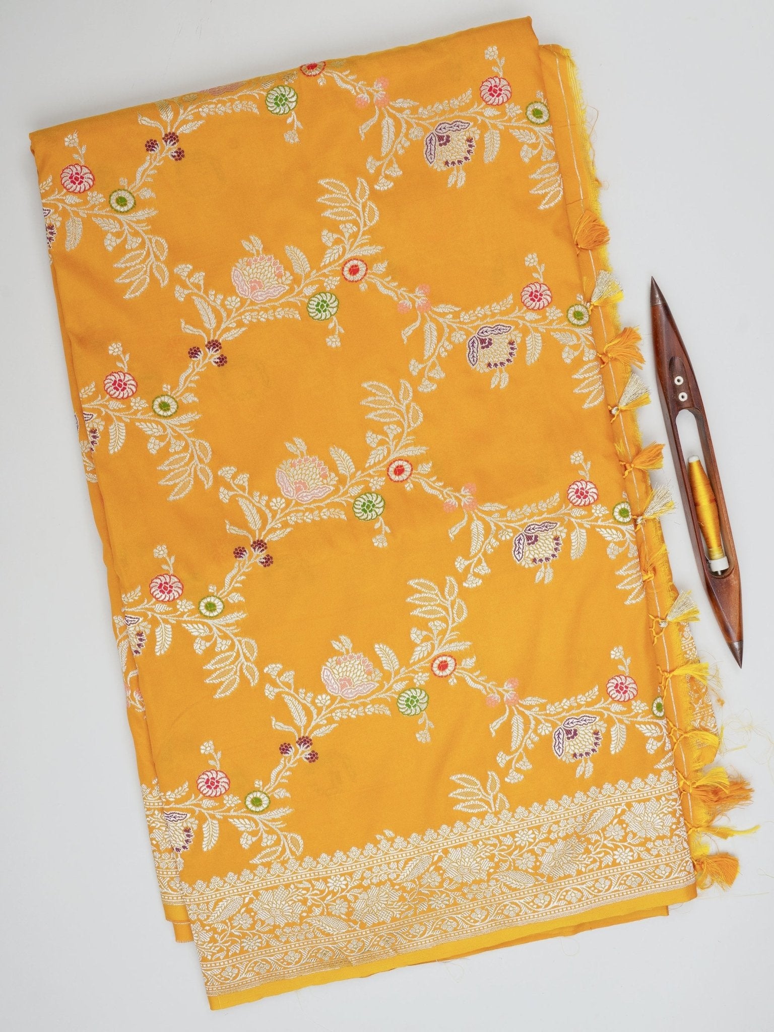 Katan Yellow Katan Semi Silk Manoranjitham Weaves - Handloom Store