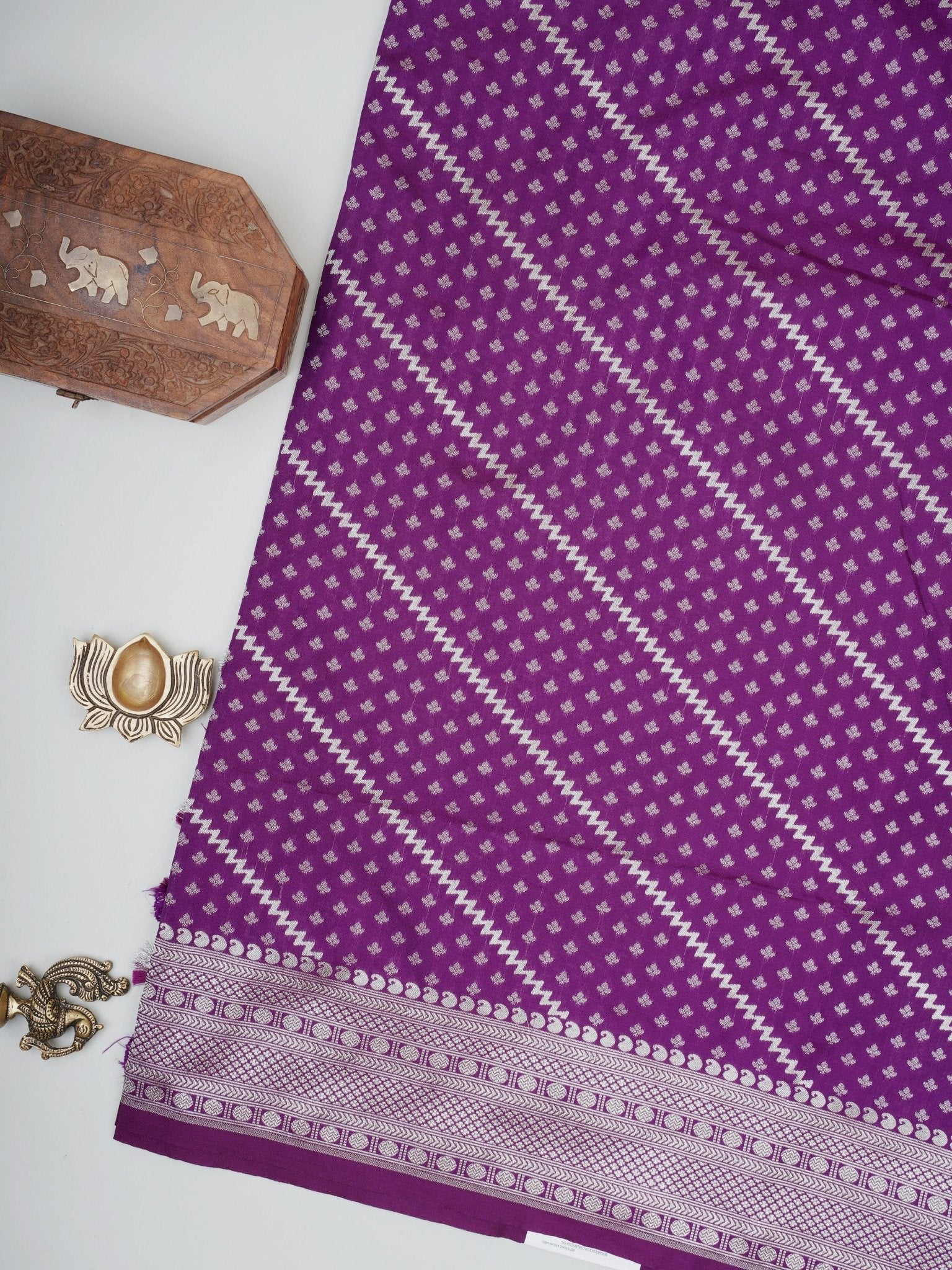Katan Purple Katan Semi Silk Manoranjitham Weaves - Handloom Store