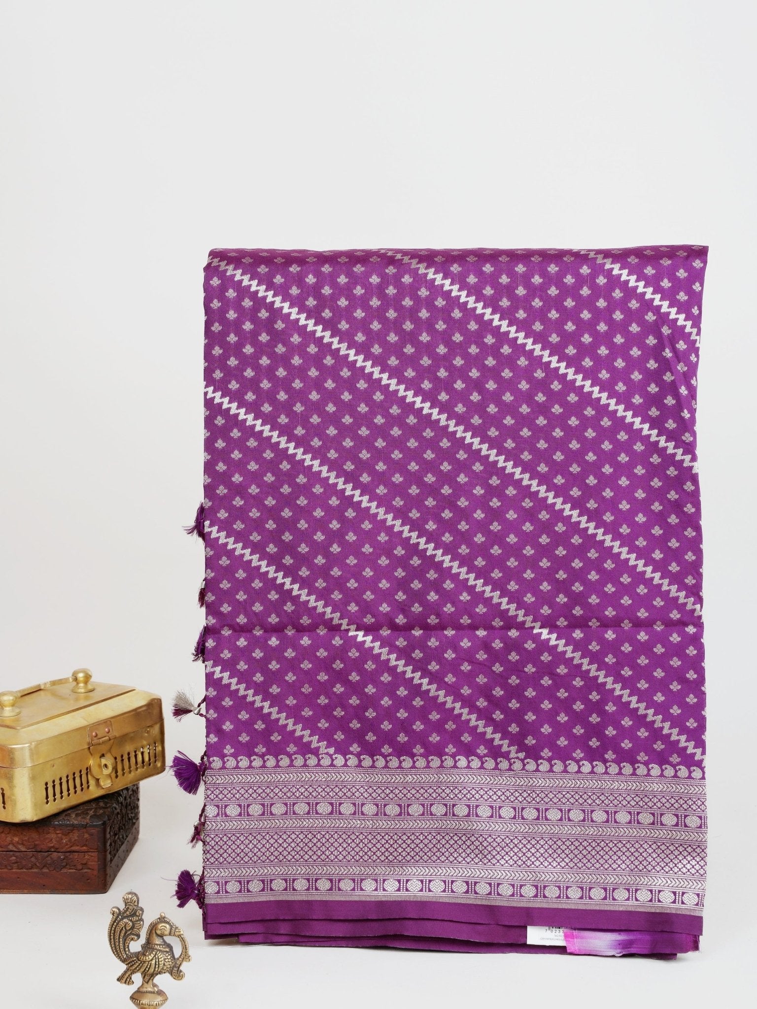 Katan Purple Katan Semi Silk Manoranjitham Weaves - Handloom Store