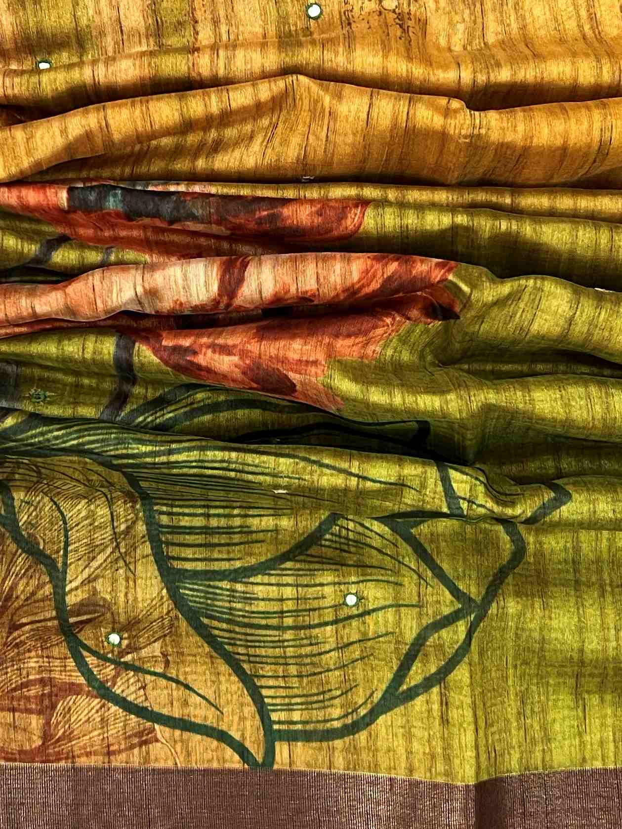 Tussars Green Semi Tussar Manoranjitham Weaves - Handloom Store