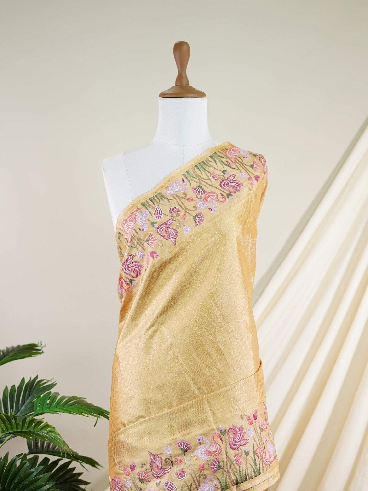 Kanchipuram Silk  100% Pure Silk  - Manoranjitham Weaves - Handloom Store