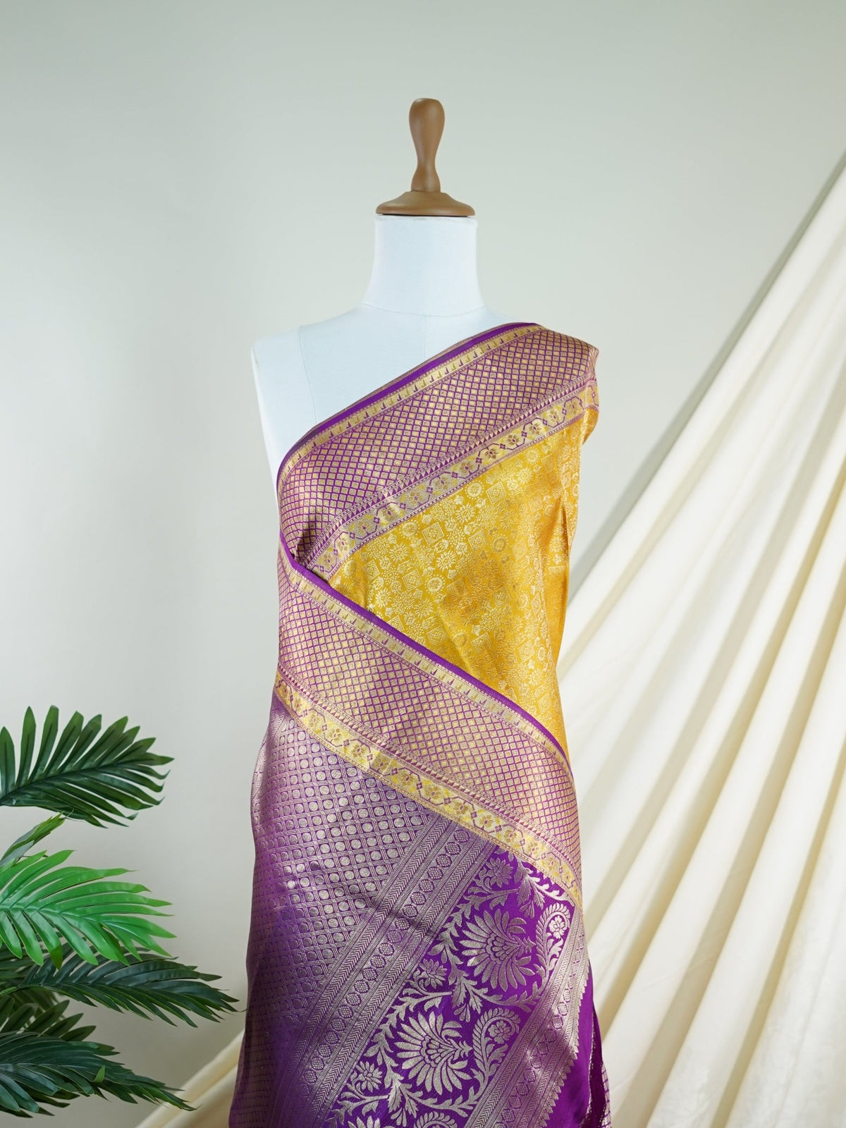 Kanchipuram Silk Yellow  100% Pure Silk  - Manoranjitham Weaves - Handloom Store