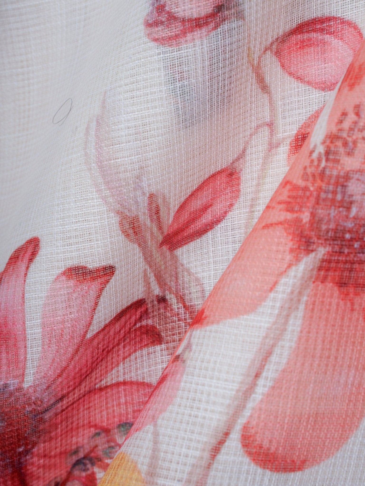 Linen White Silk Kota Manoranjitham Weaves - Handloom Store