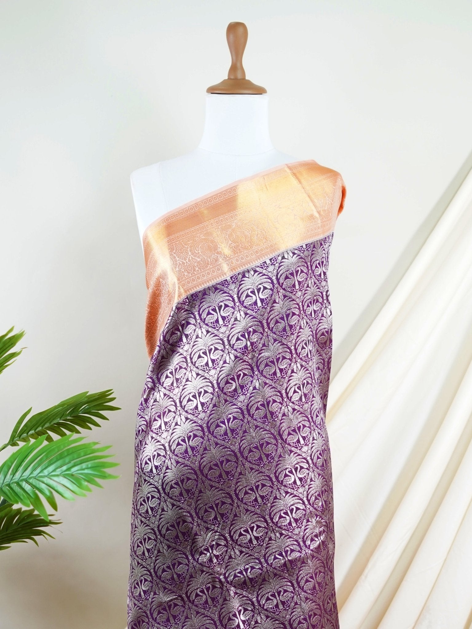 Kanchipuram Silk Dark Magenta  100% Pure Silk  - Manoranjitham Weaves - Handloom Store