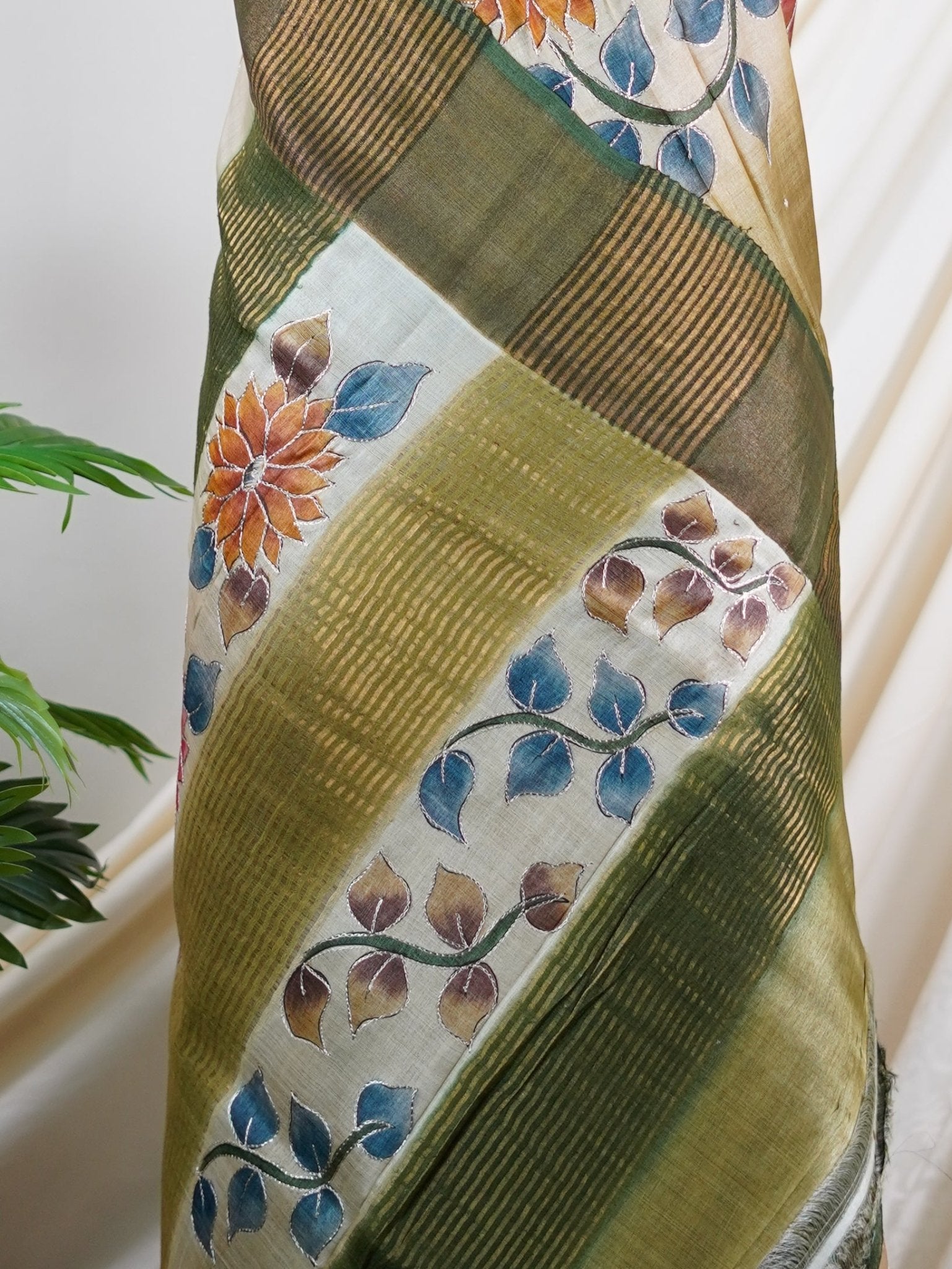 Tussars Cream 100% Pure Tussar - Manoranjitham Weaves - Handloom Store