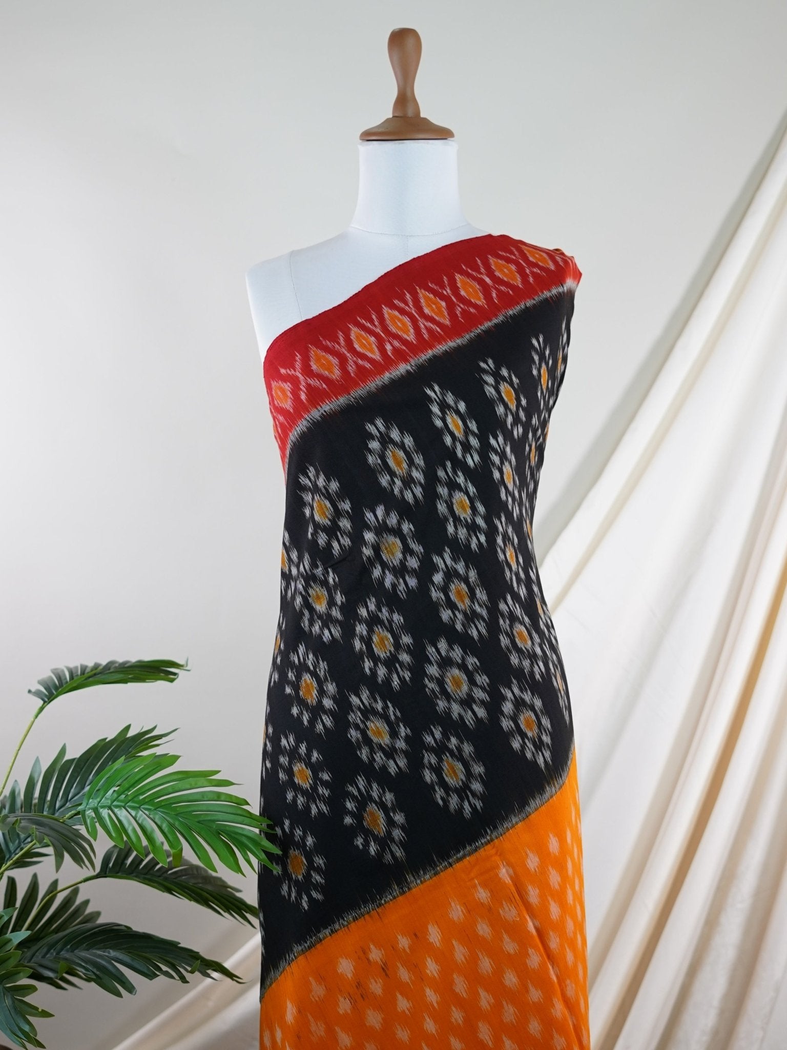 Handspun Cotton Black 100% Pure Cotton - Manoranjitham Weaves - Handloom Store