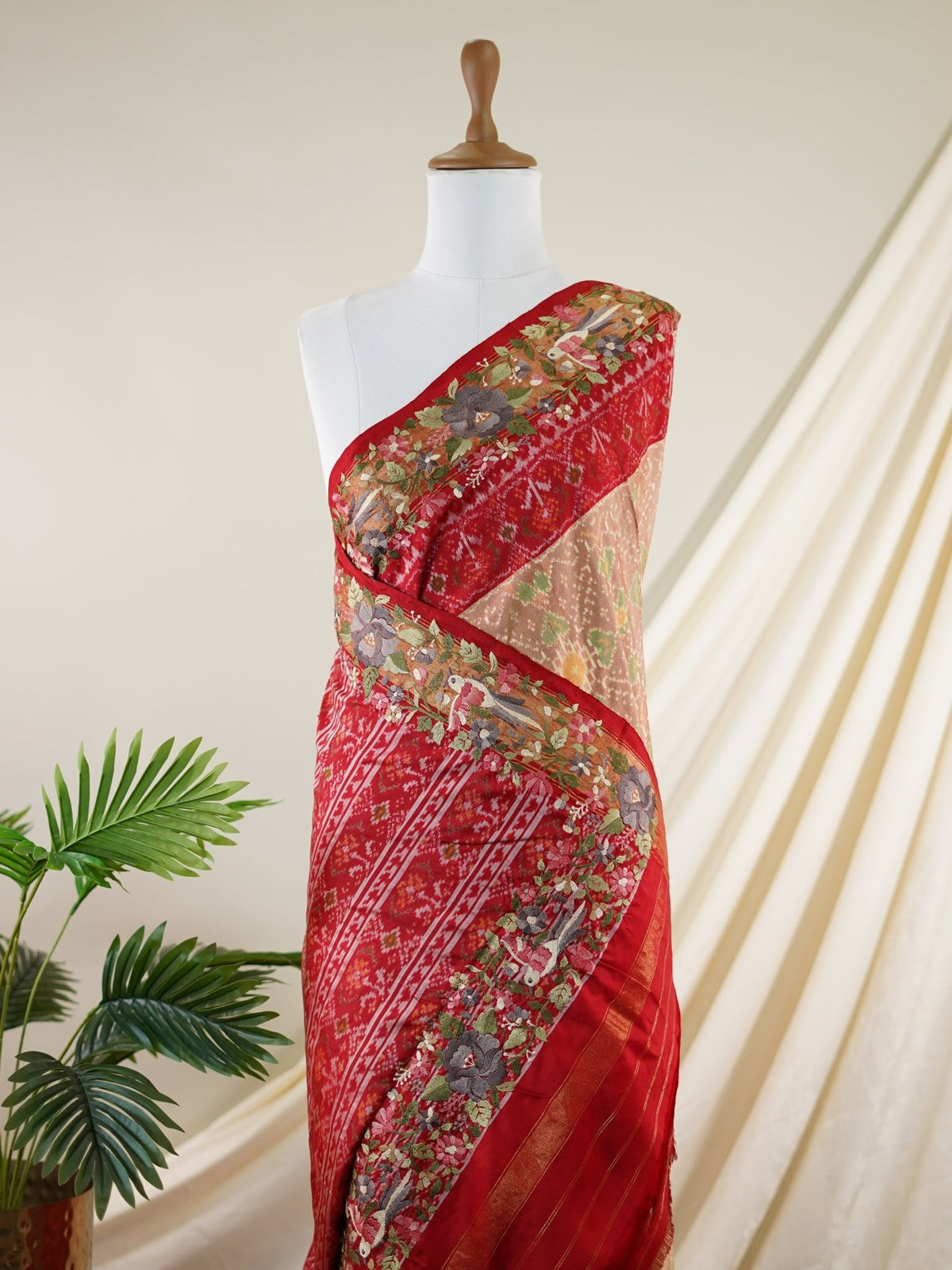 Pochampally Dark Beige 100% Pure Silk  - Manoranjitham Weaves - Handloom Store