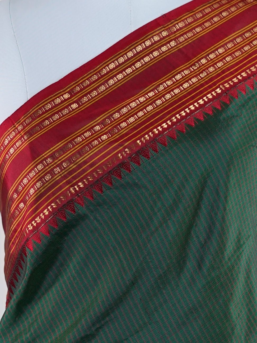 Maha Tripurasundari - Manoranjitham