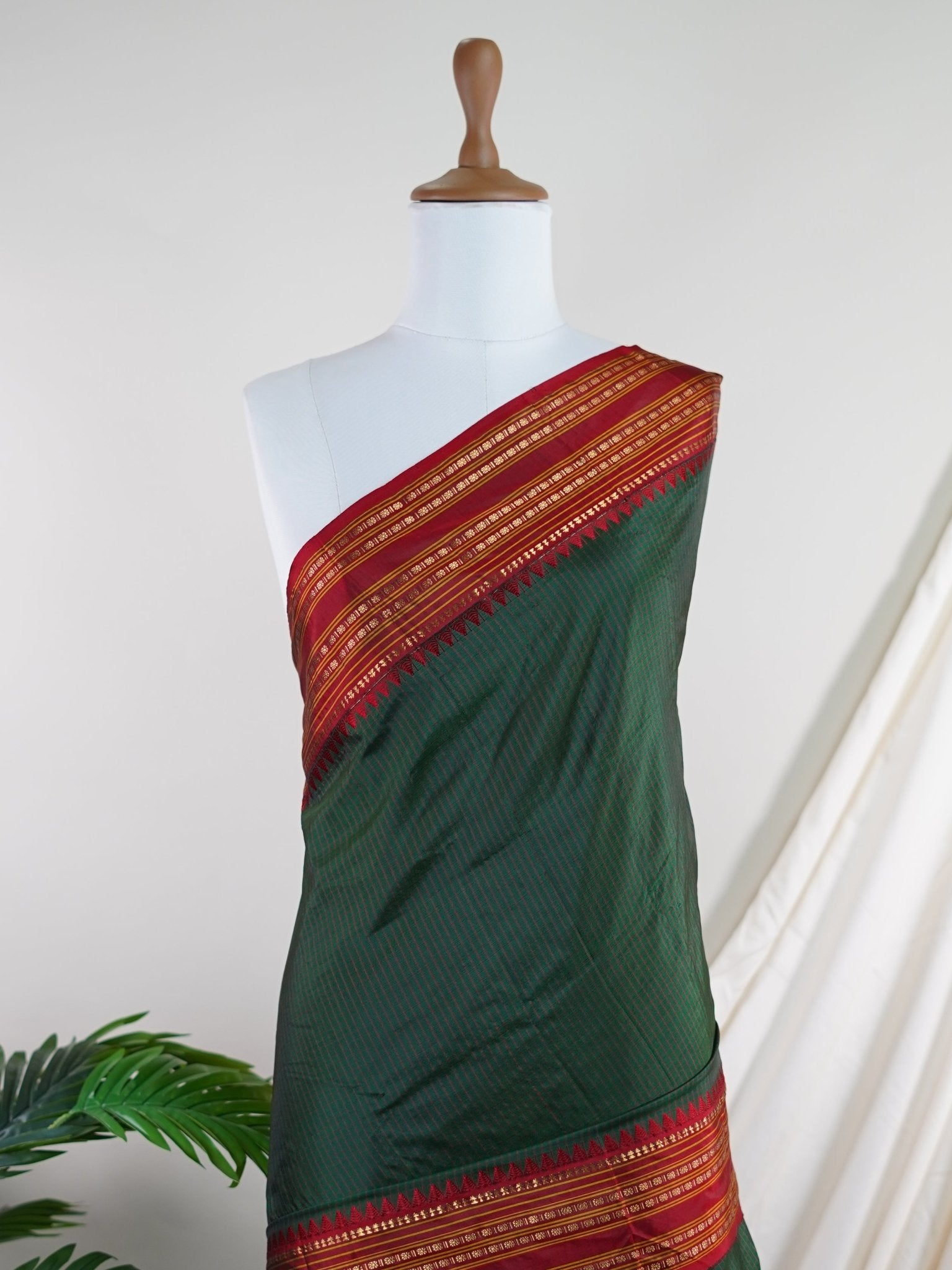 Maha Tripurasundari - Manoranjitham