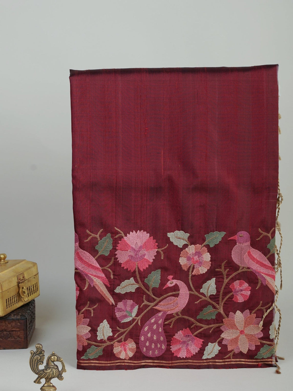 Kanchipuram Silk  100% Pure Silk  Manoranjitham Weaves - Handloom Store