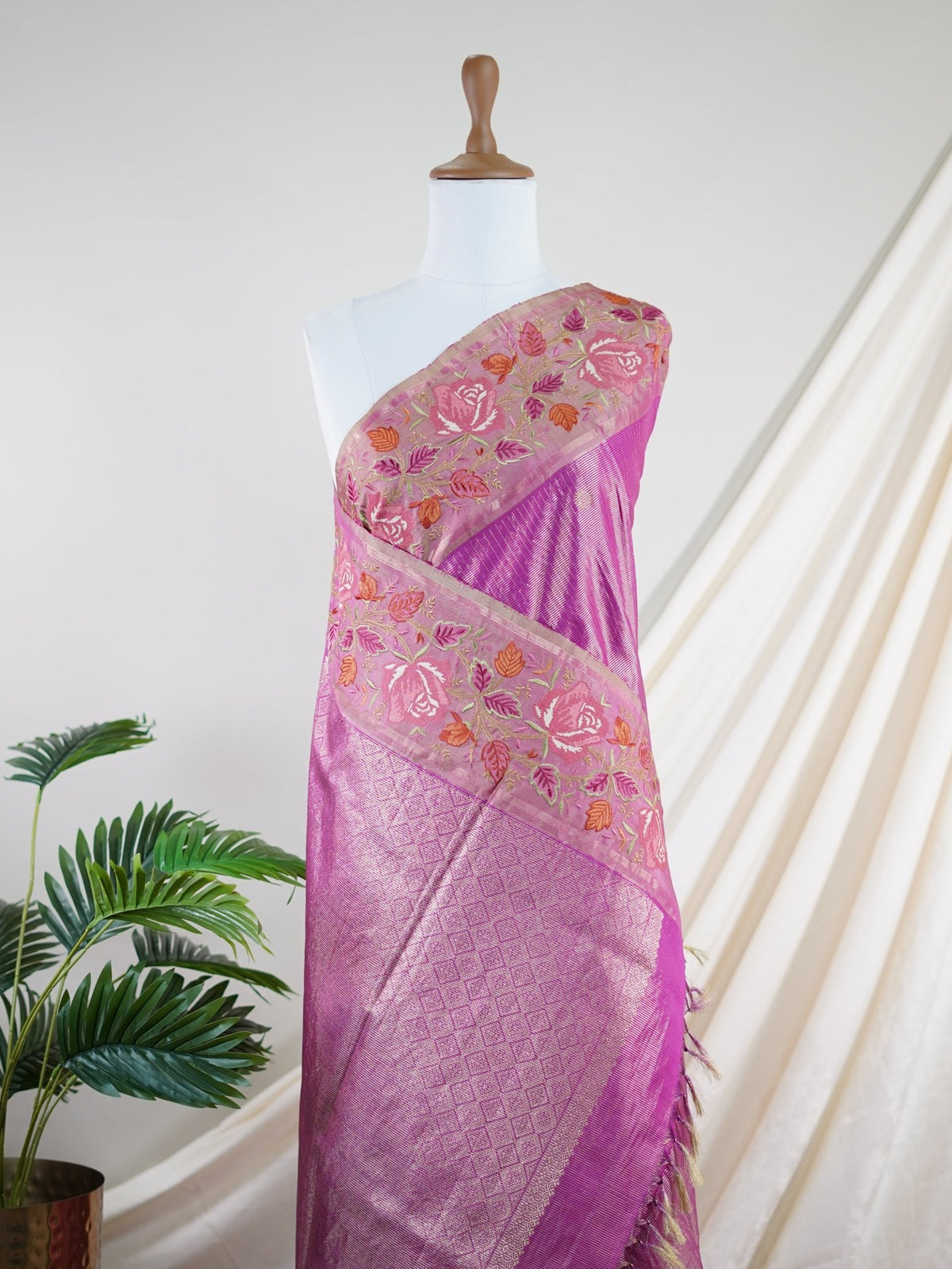 Kanchipuram Silk  100% Pure Silk  - Manoranjitham Weaves - Handloom Store