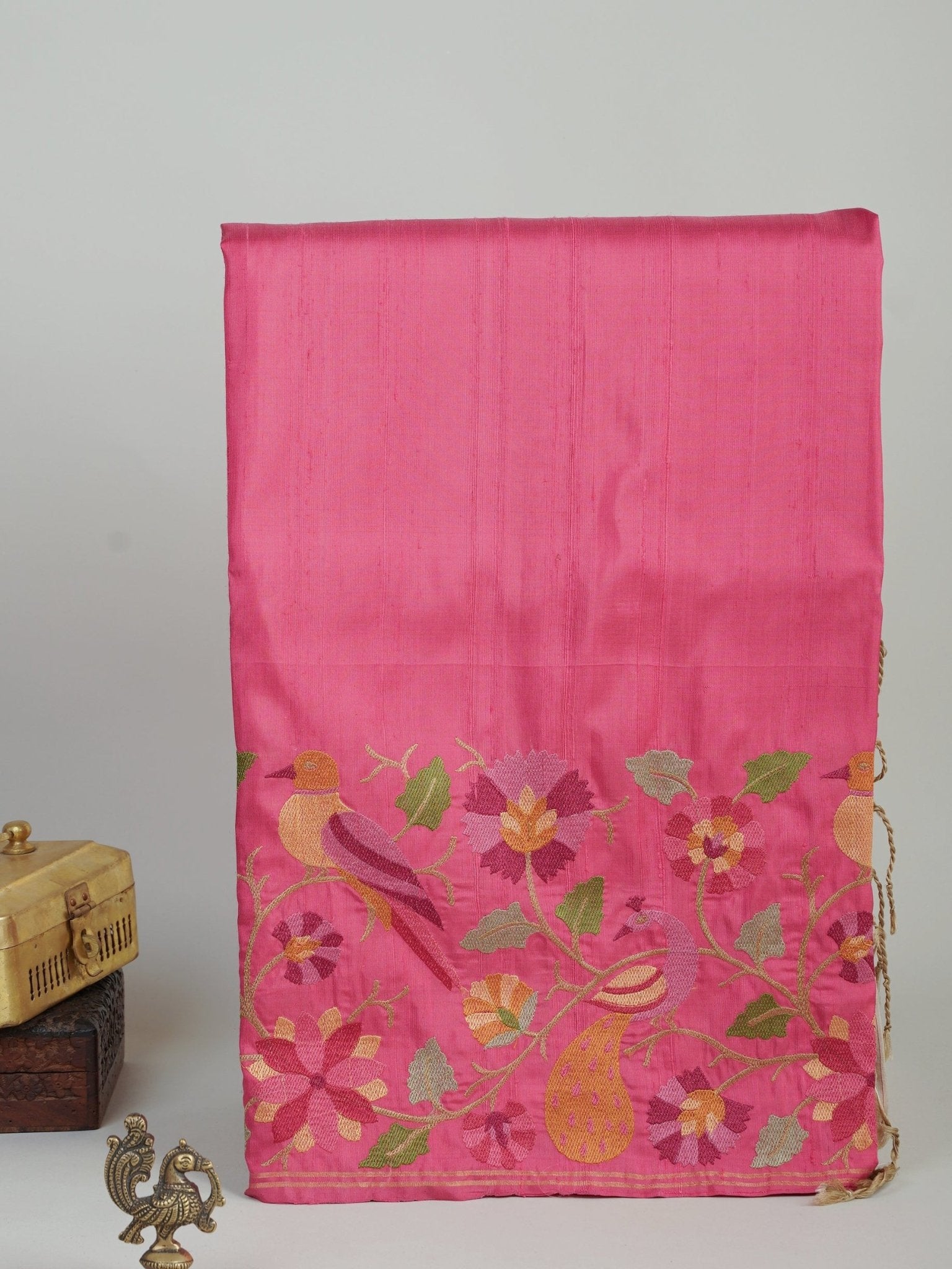 Kanchipuram Silk  100% Pure Silk  Manoranjitham Weaves - Handloom Store
