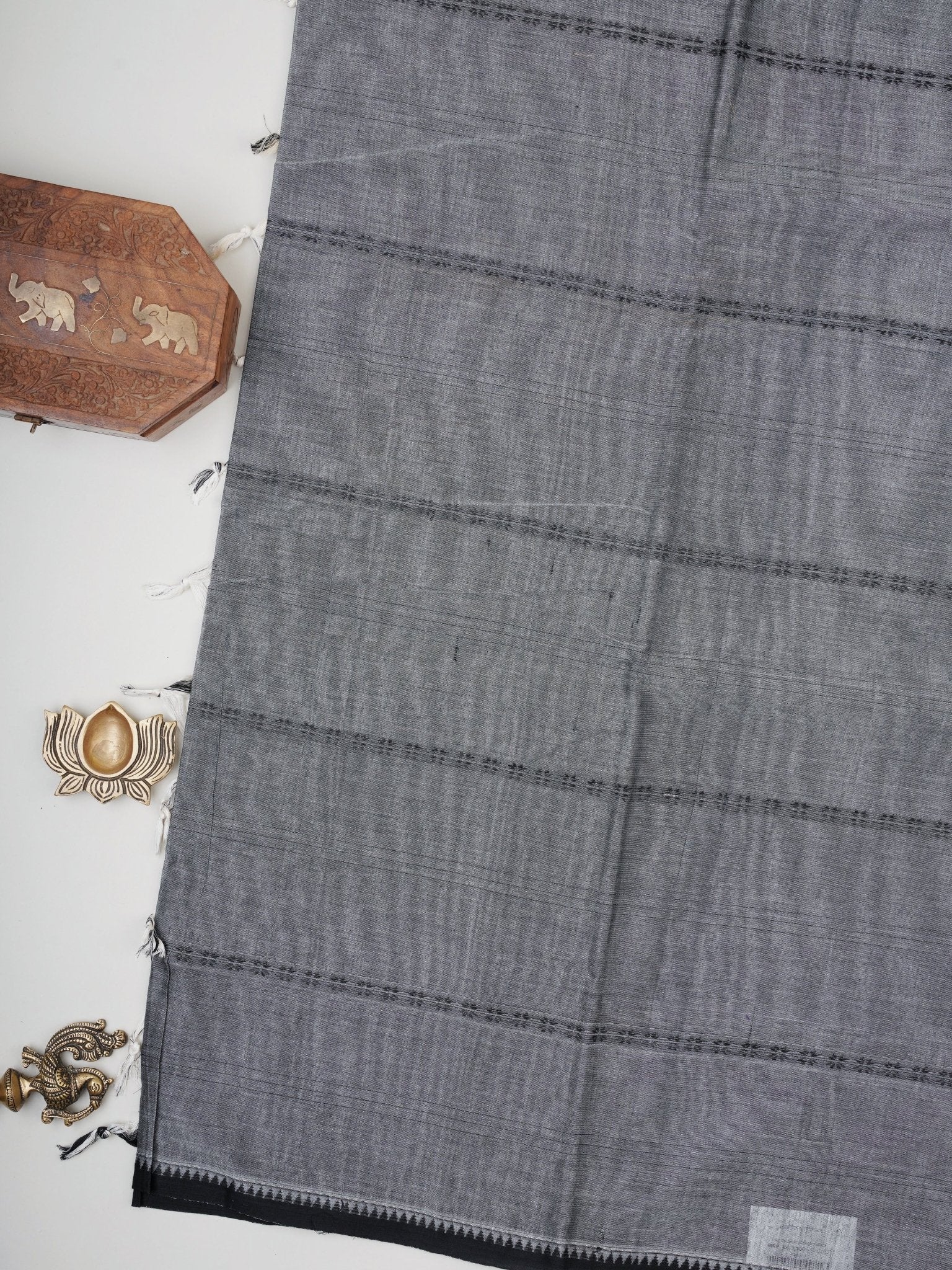 Narayanpet  100% Handspun Cotton - Manoranjitham Weaves - Handloom Store