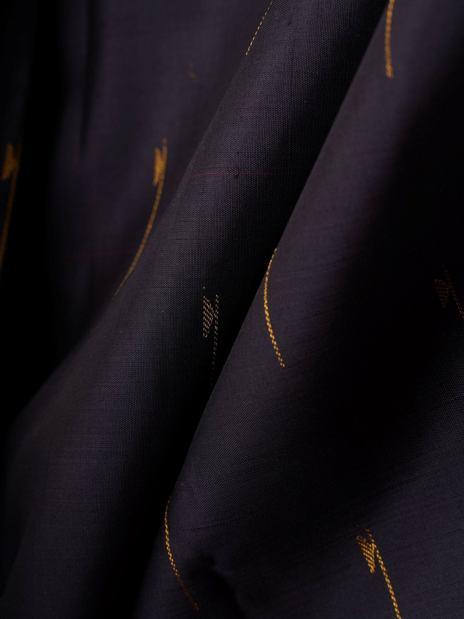 Kanchipuram Silk Black 100% Pure Silk  Manoranjitham Weaves - Handloom Store