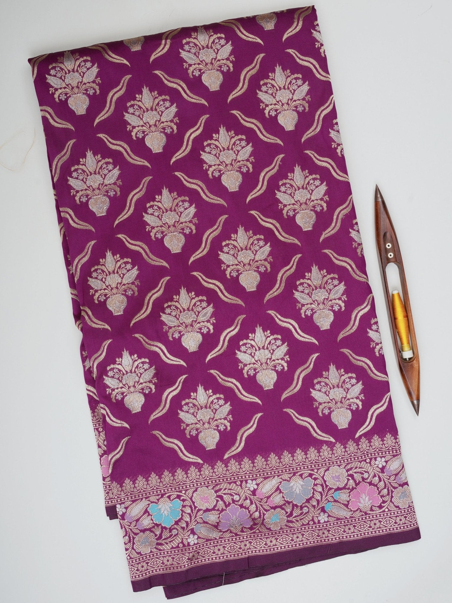 Katan Purple Katan Semi Silk Manoranjitham Weaves - Handloom Store