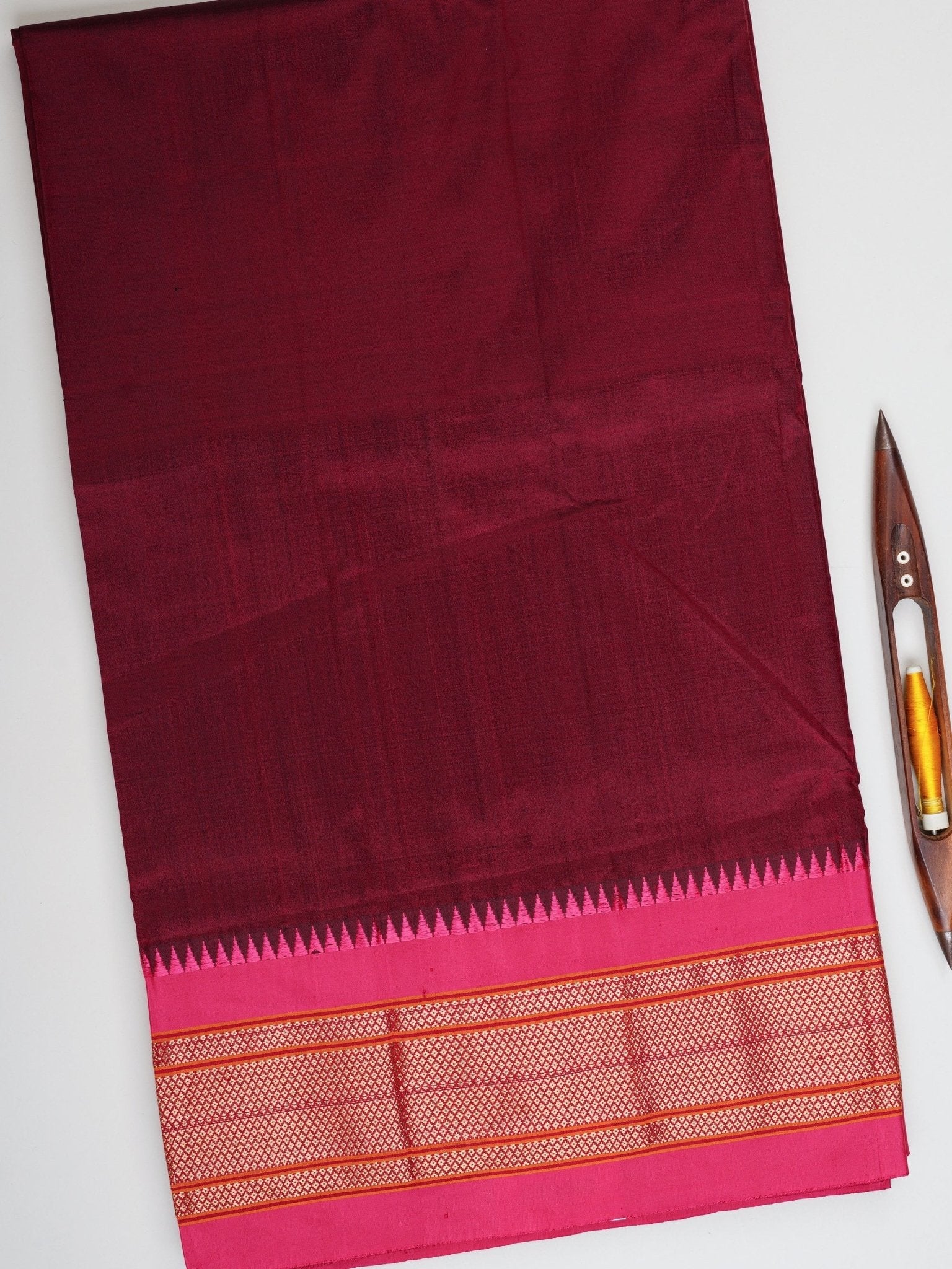 Narayanpet Maroon 100% Pure Silk  Manoranjitham Weaves - Handloom Store