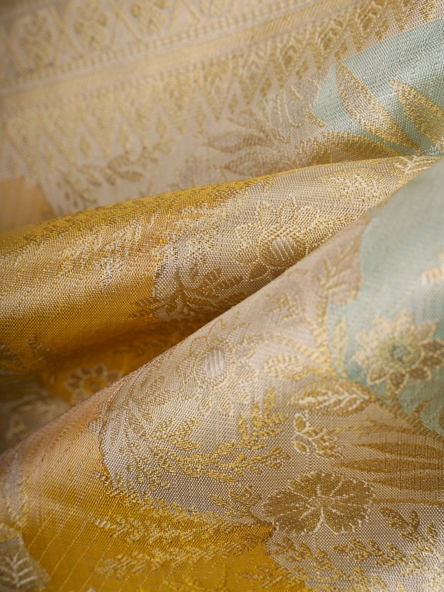 Kanchipuram Silk Multi Colour 100% Pure Silk 