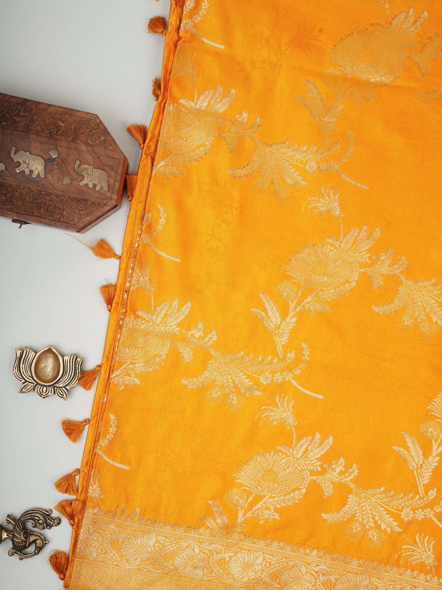 Mushru Mustard Semi Mushru Manoranjitham Weaves - Handloom Store