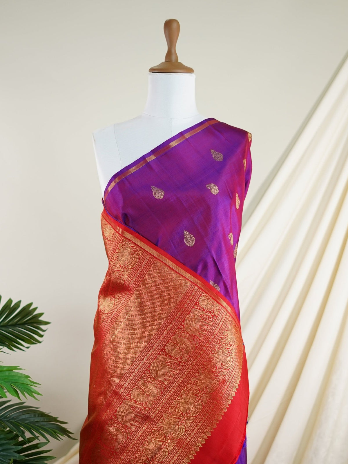 Kanchipuram Silk Purple 100% Pure Silk  - Manoranjitham Weaves - Handloom Store