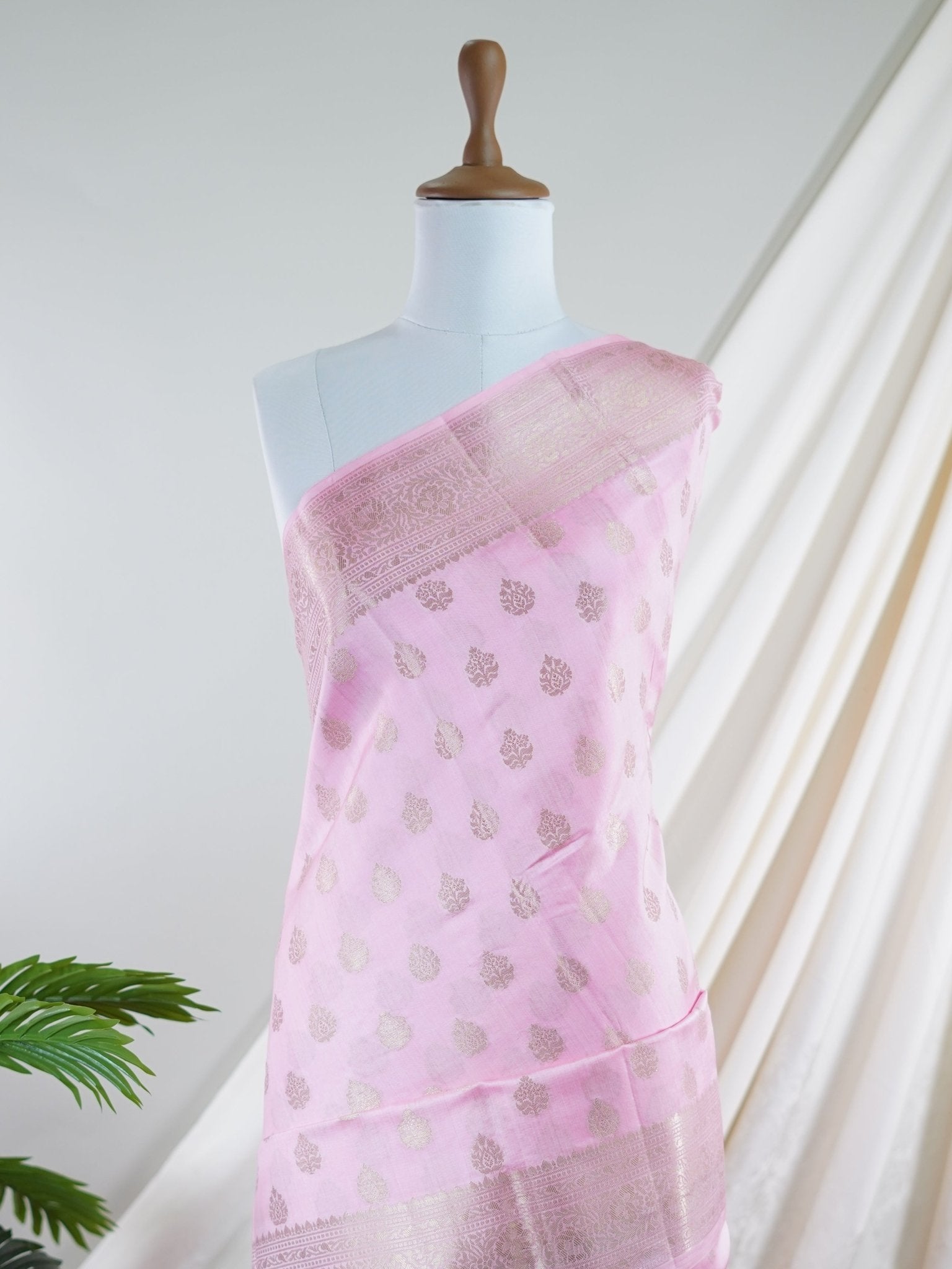 Chiniya Silk Baby Pink 100% Pure Chiniya Silk  - Manoranjitham Weaves - Handloom Store