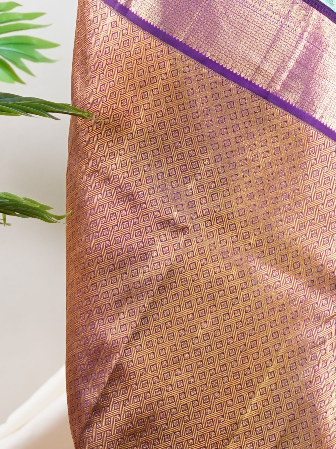 Kanchipuram Silk Pista Green 100% Pure Silk  - Manoranjitham Weaves - Handloom Store