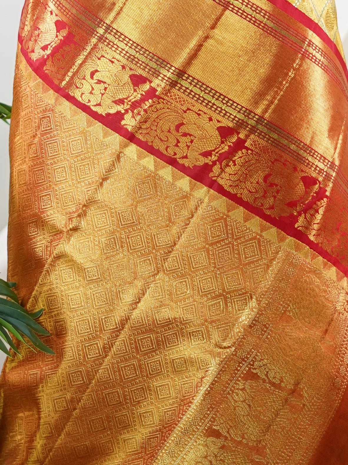 Navaneeta - Manoranjitham