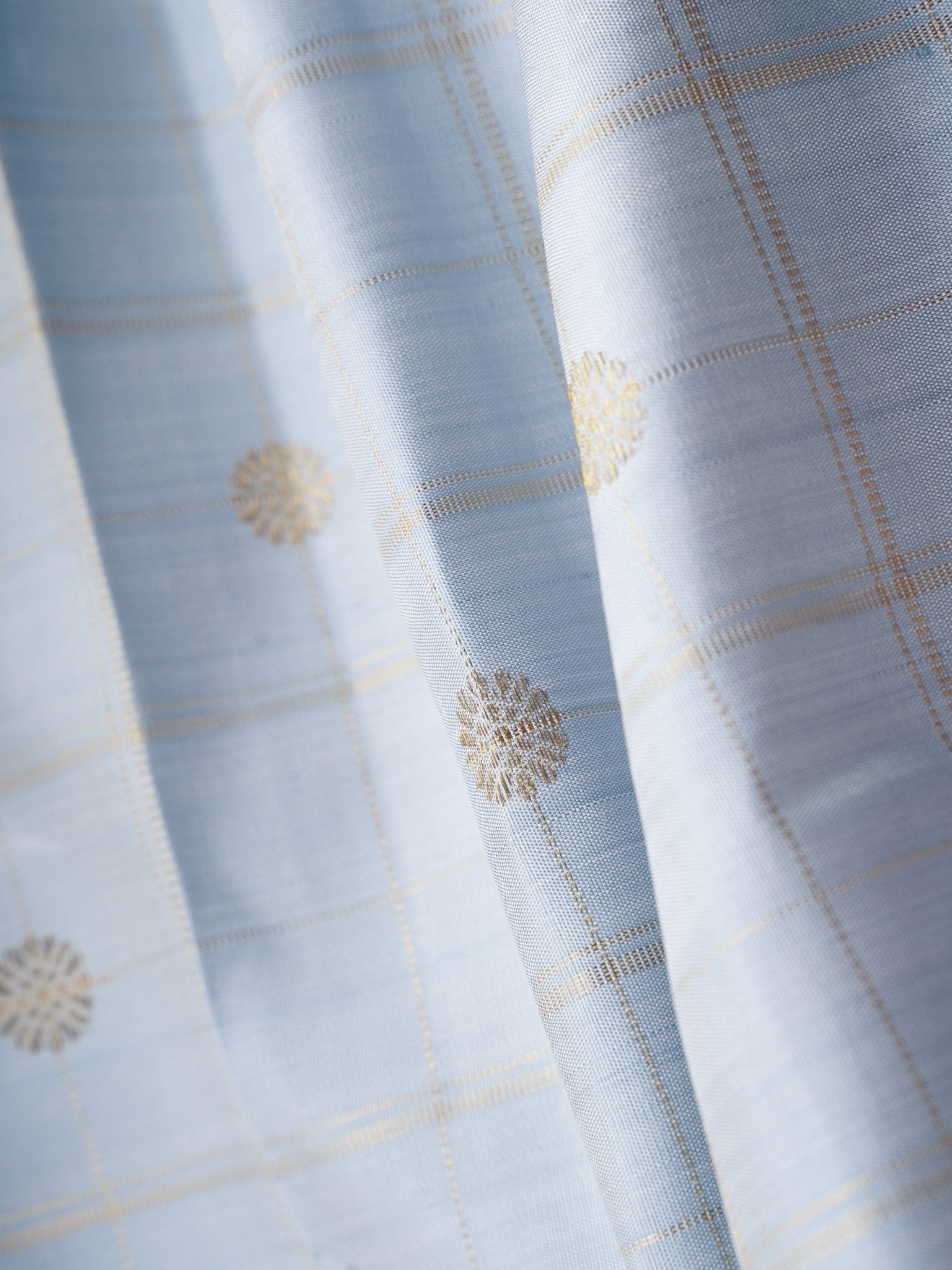 Kanchipuram Silk Ice Blue 100% Pure Silk  Manoranjitham Weaves - Handloom Store